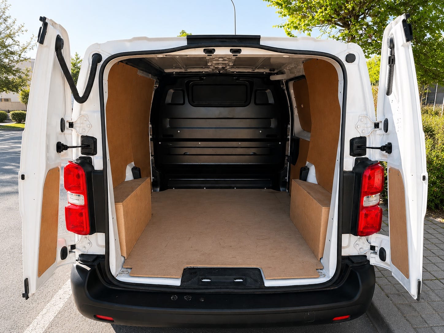 Fiat Scudo with Car radio