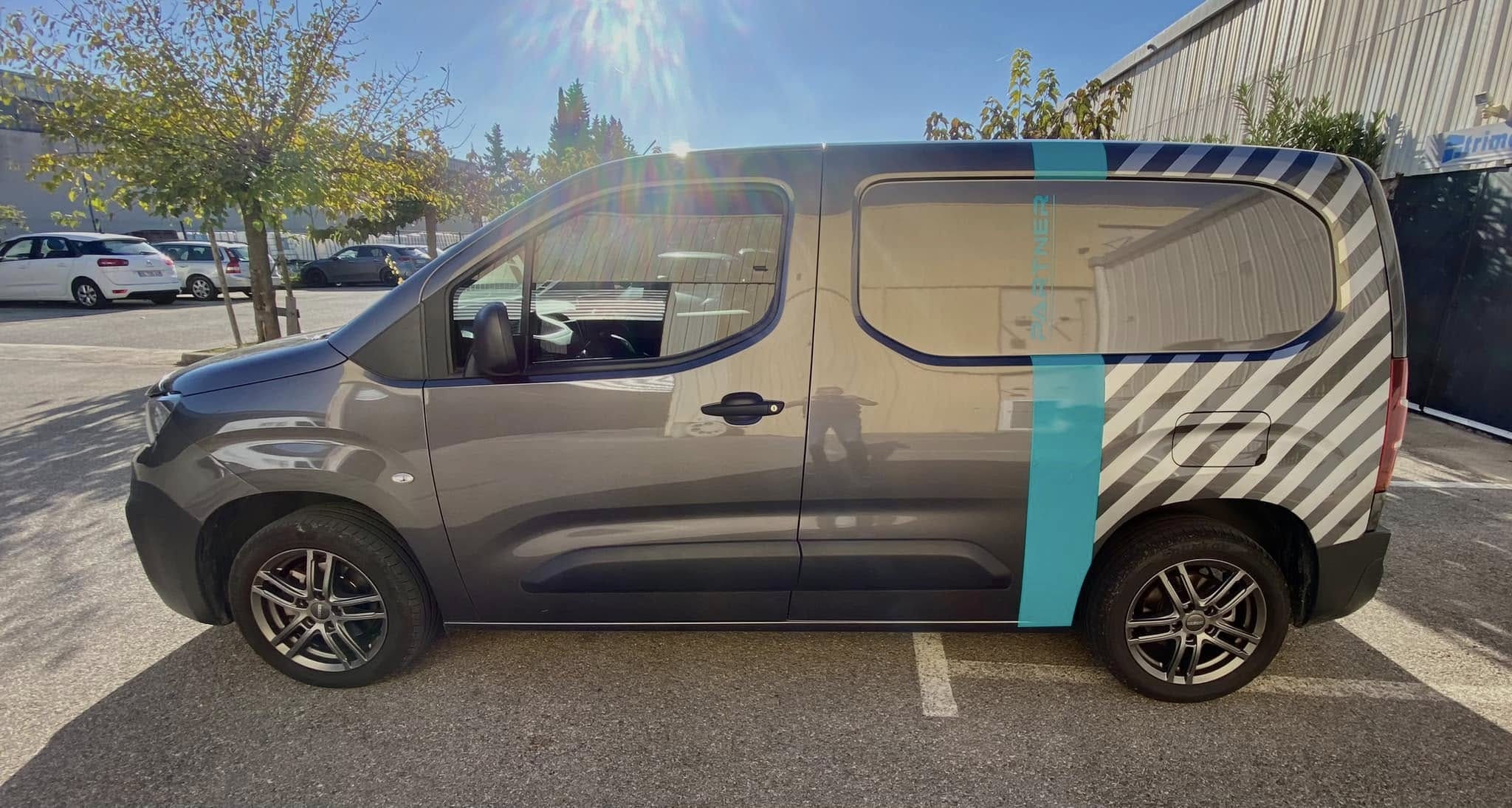 Peugeot Partner avec Port USB