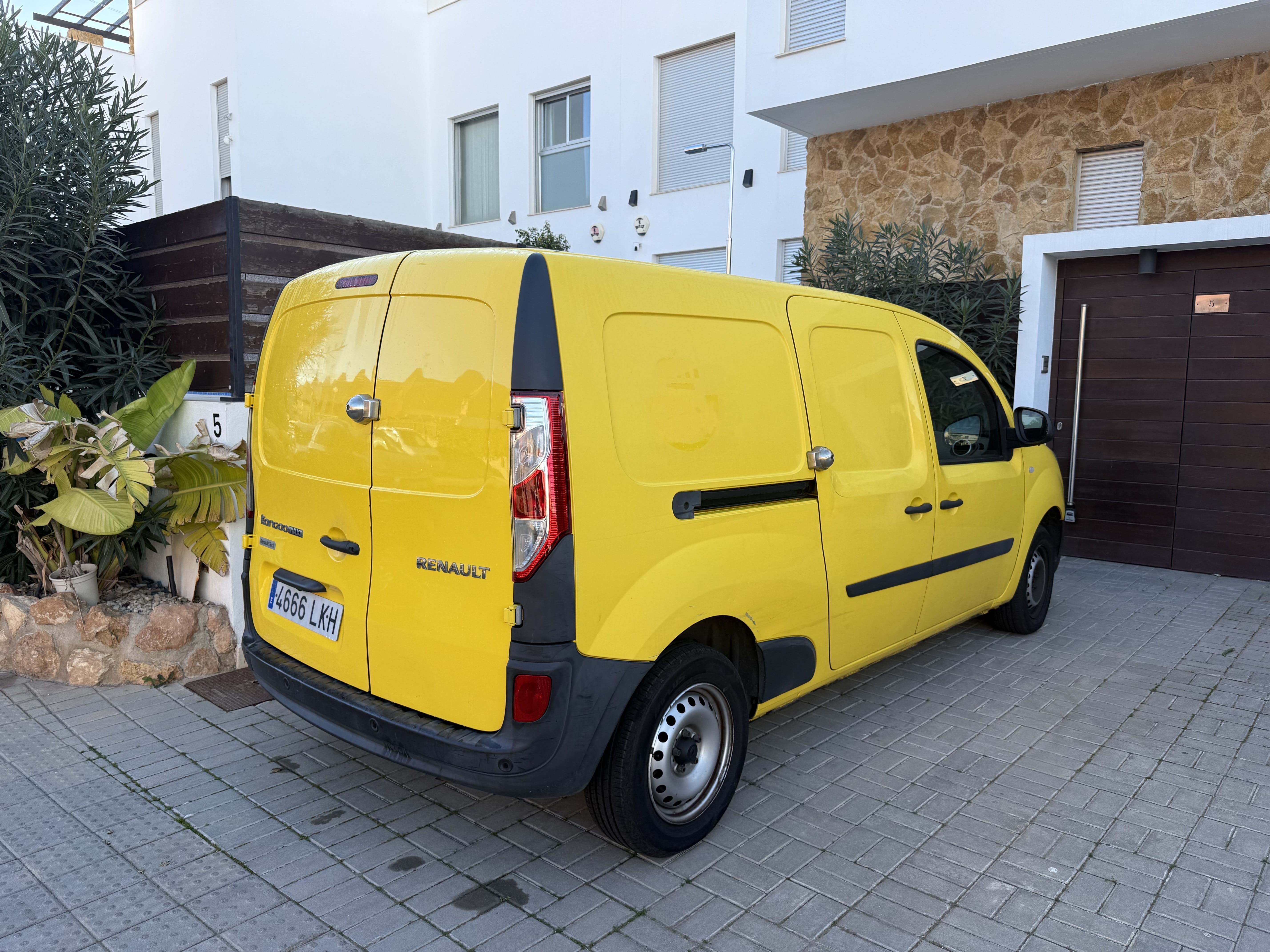 Renault Kangoo Van con Aire acondicionado