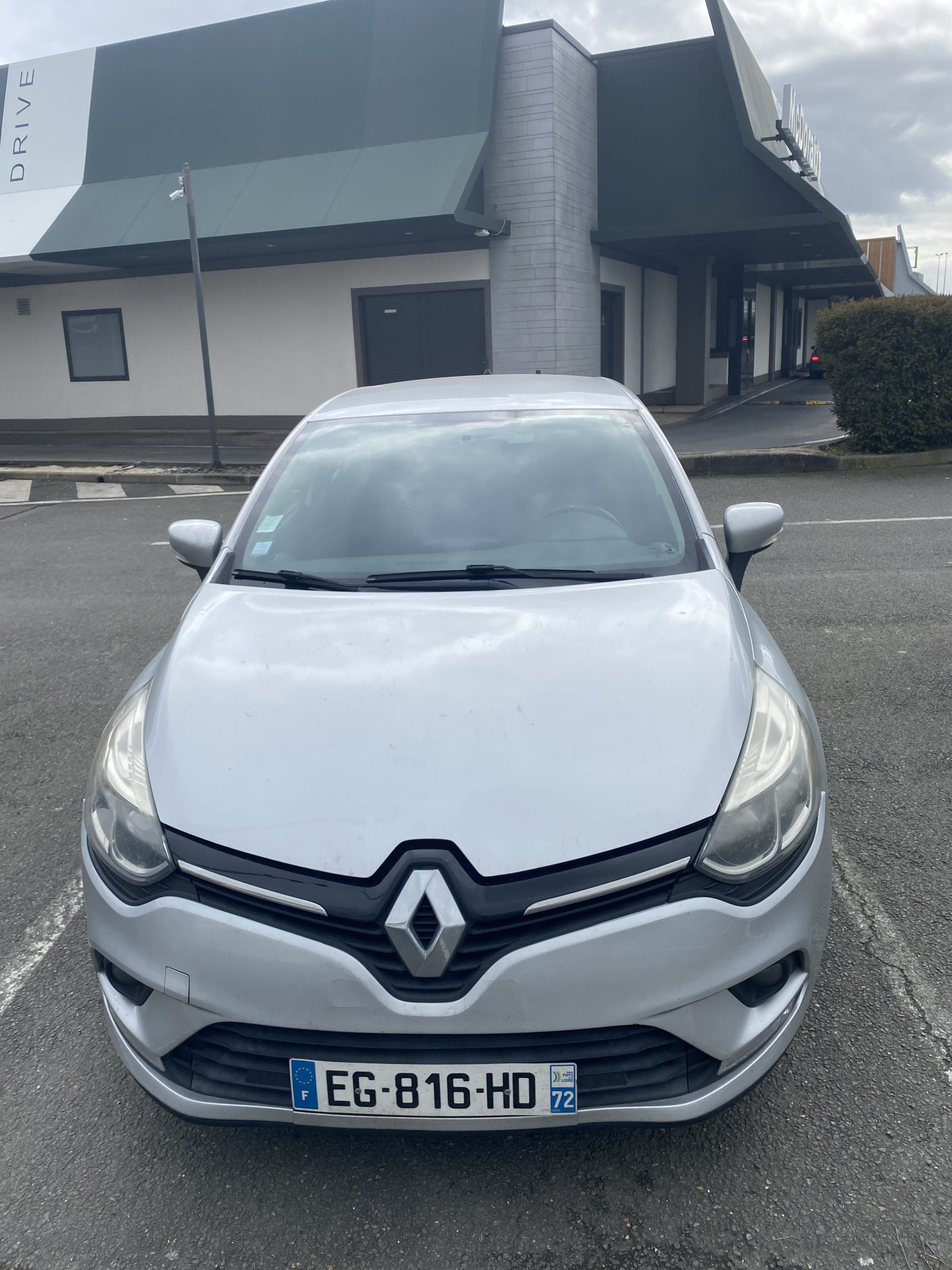Renault Clio avec GPS