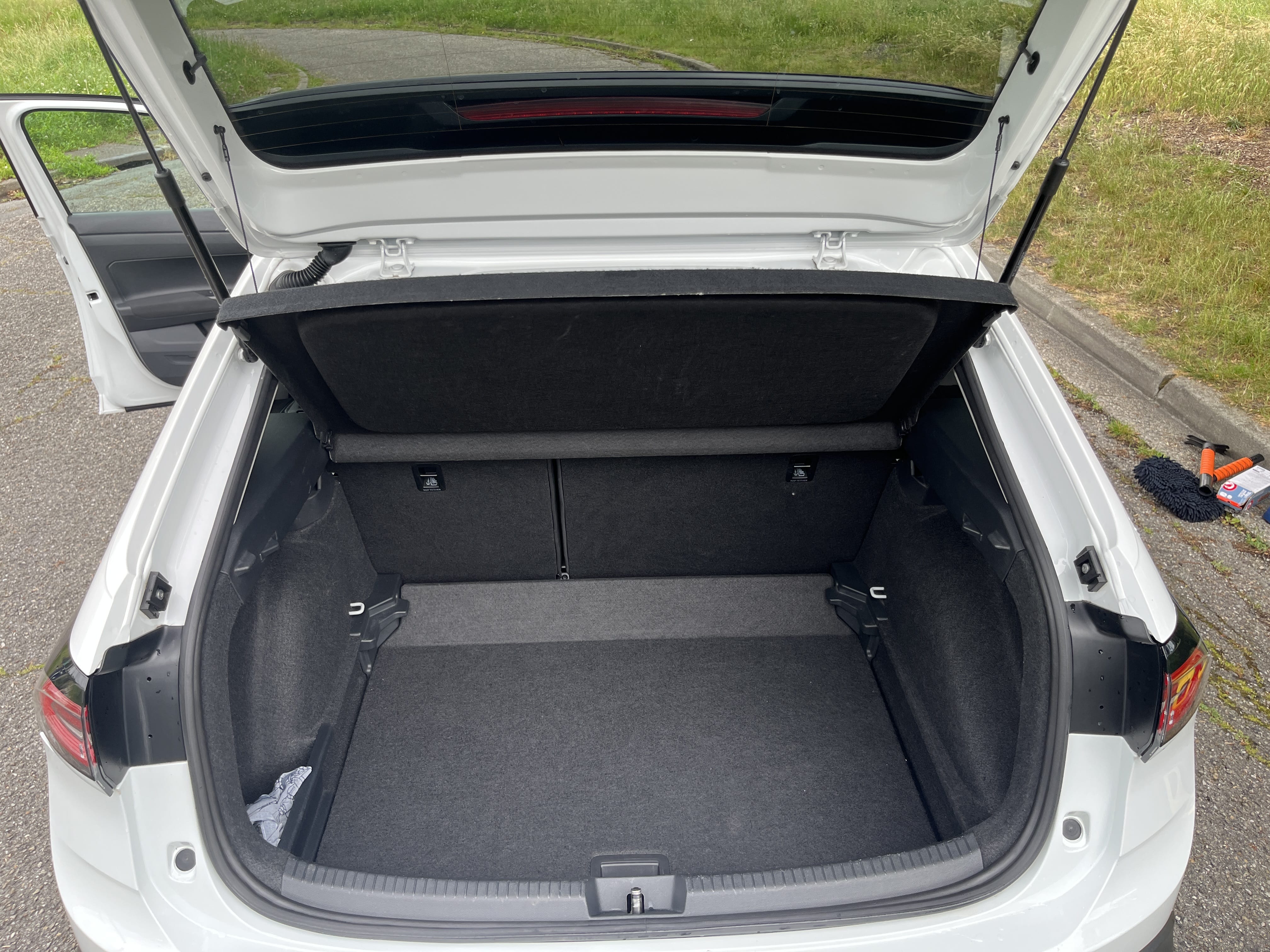 Volkswagen Taigo SUV boîte auto avec Apple CarPlay