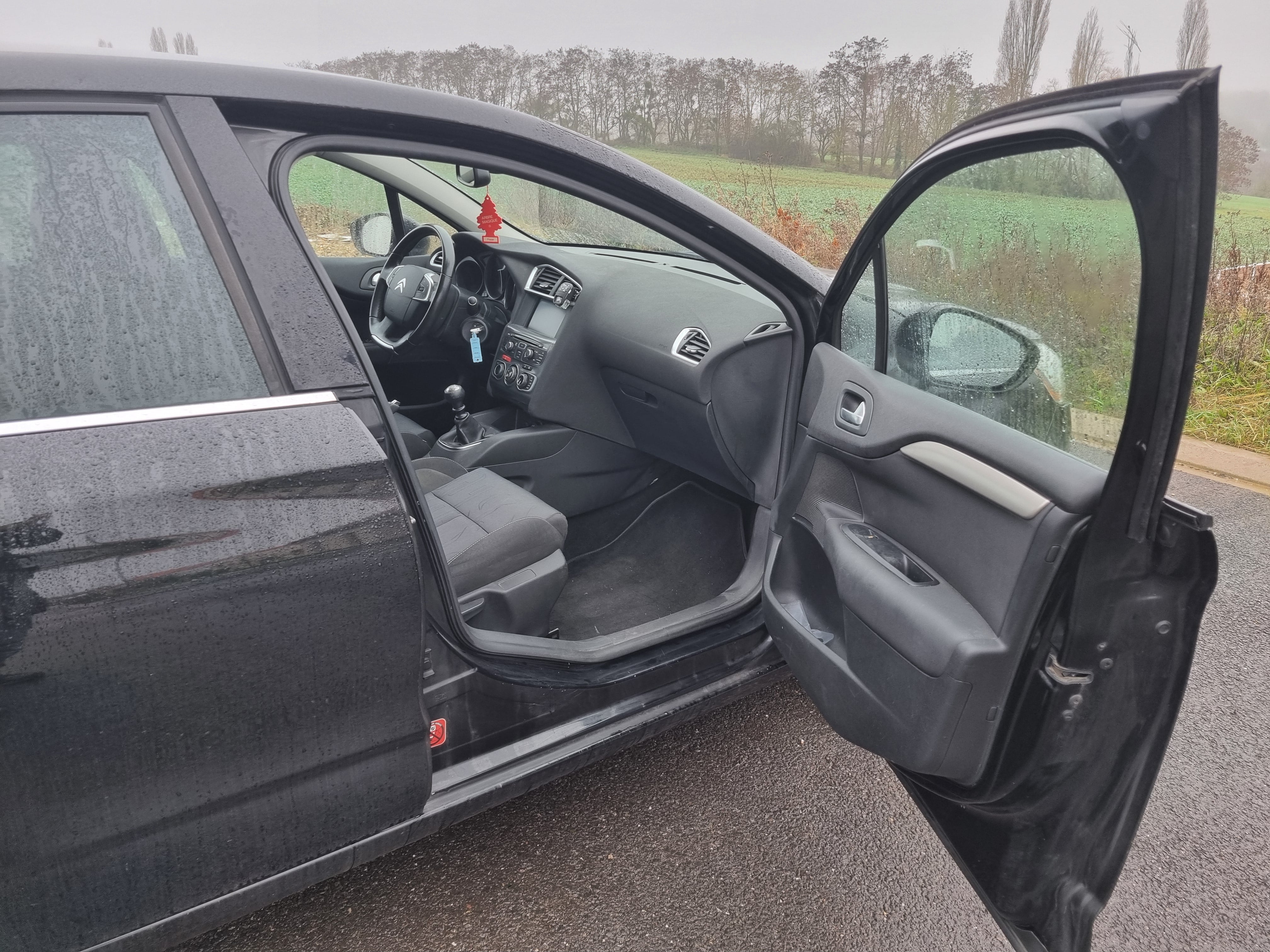 Citroen C4 avec Apple CarPlay