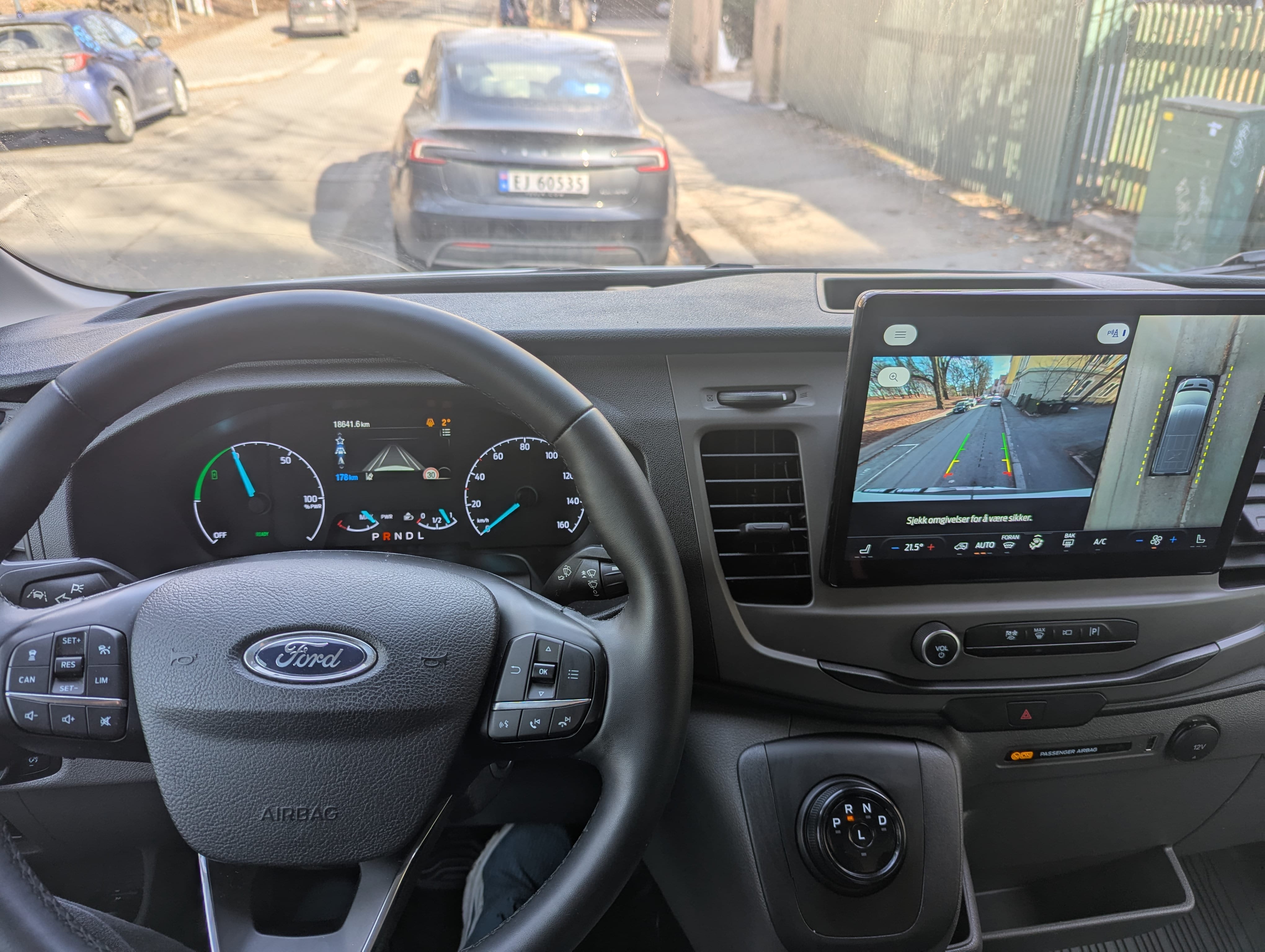 Ford Transit 350 with Android Auto