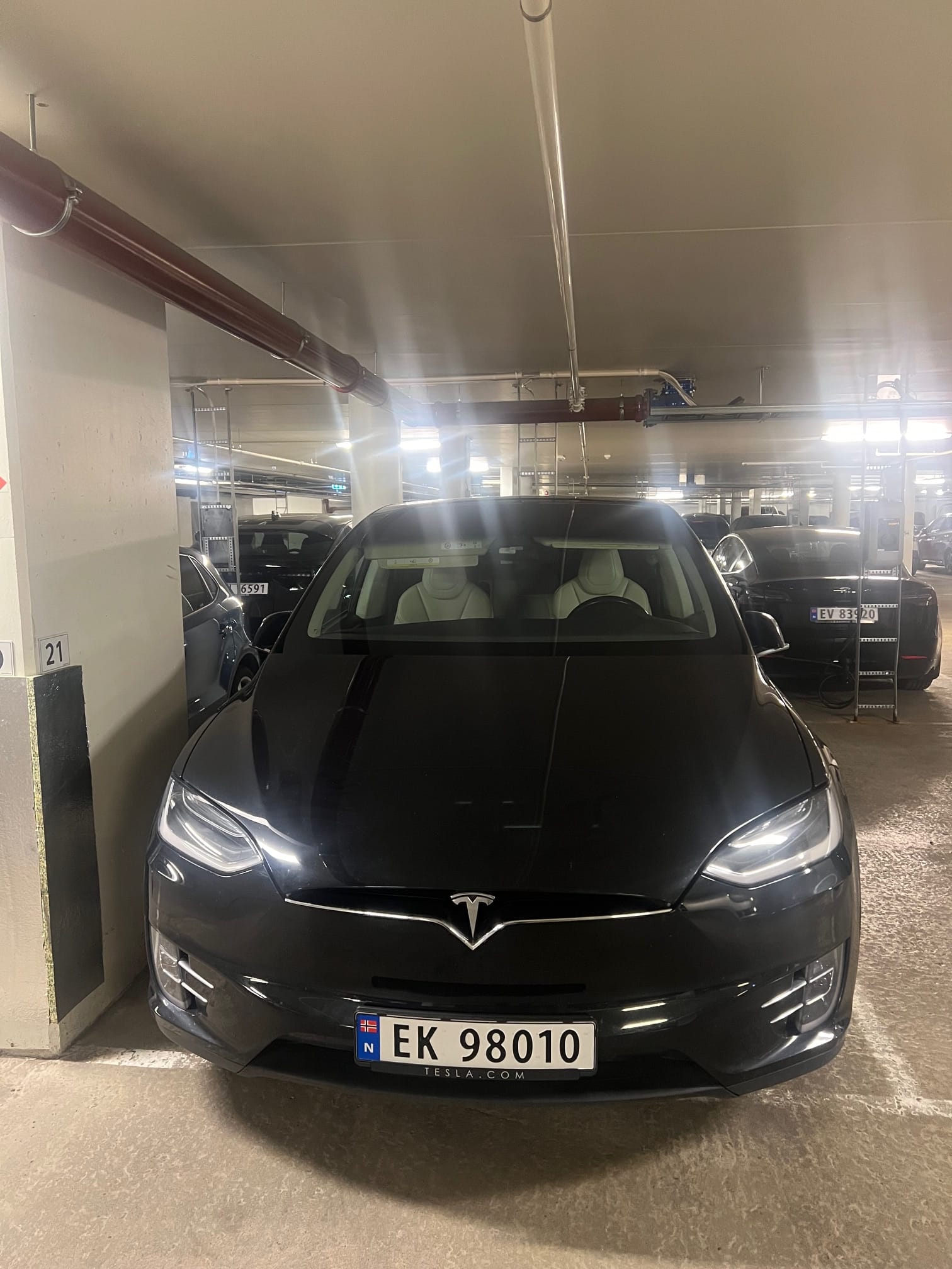Tesla Model X med Babysete