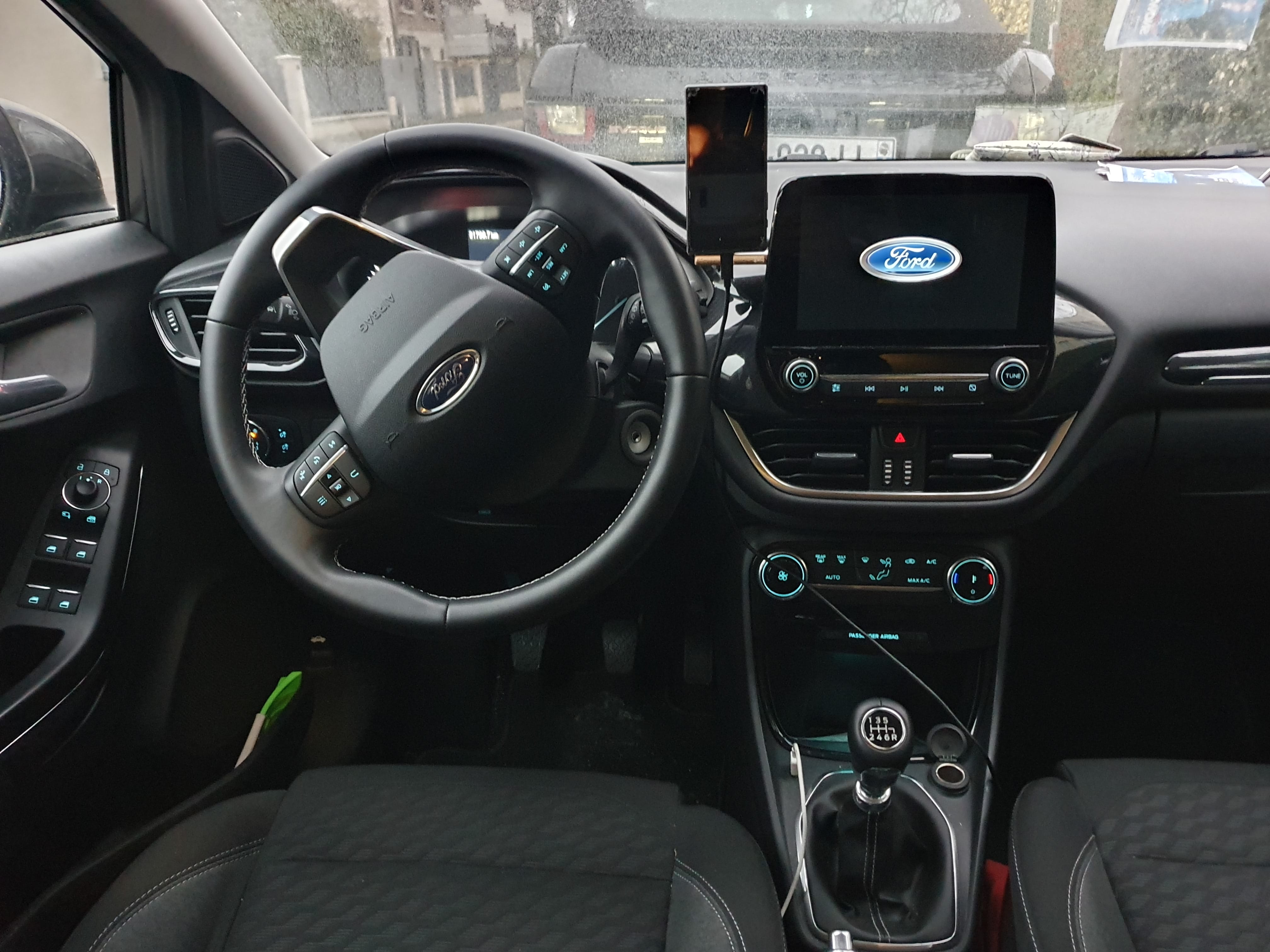 Ford Puma Ethanol avec Audio Bluetooth