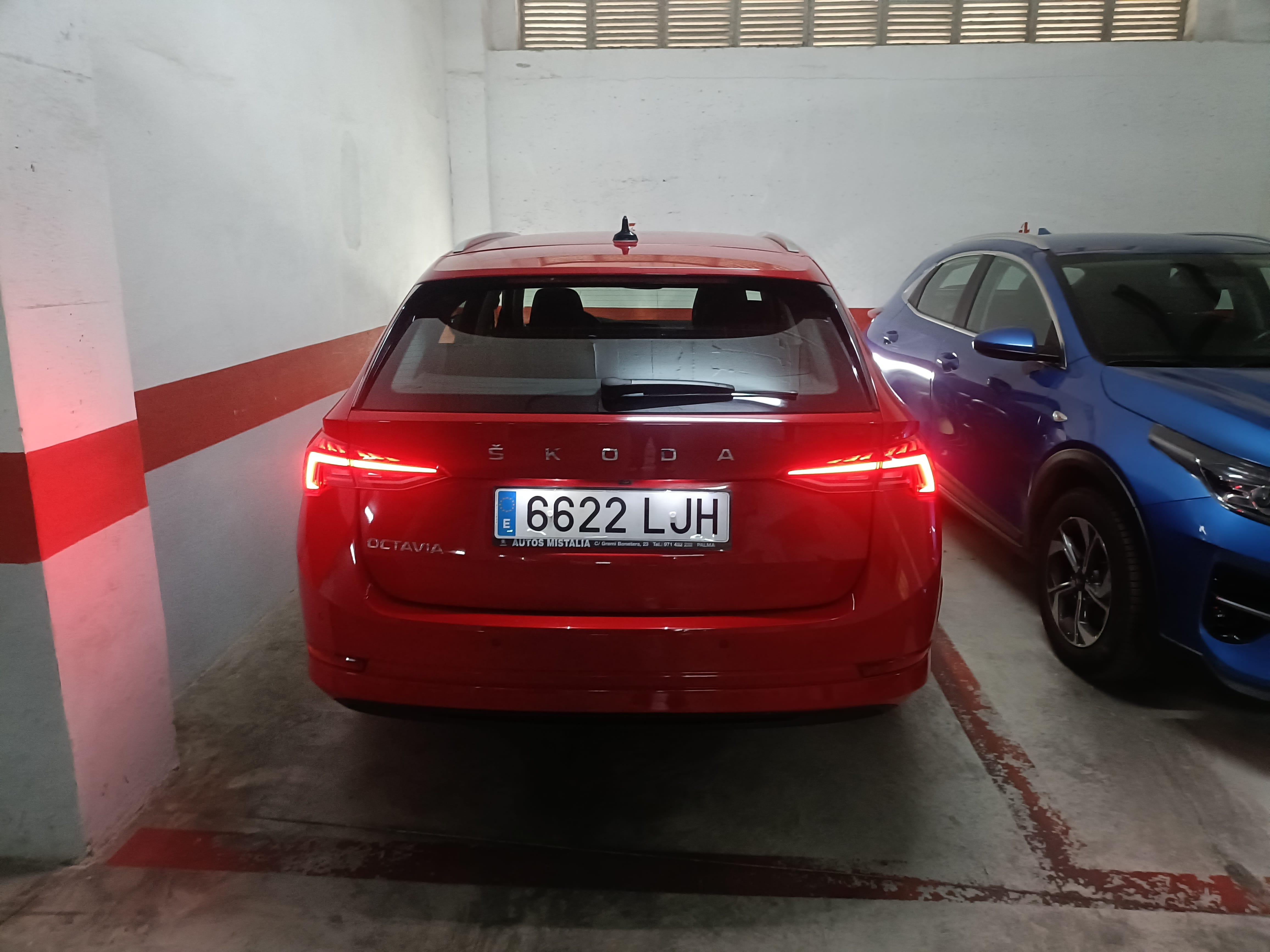 Skoda Octavia Combi 1.5 tsi con Cámara de marcha atrás
