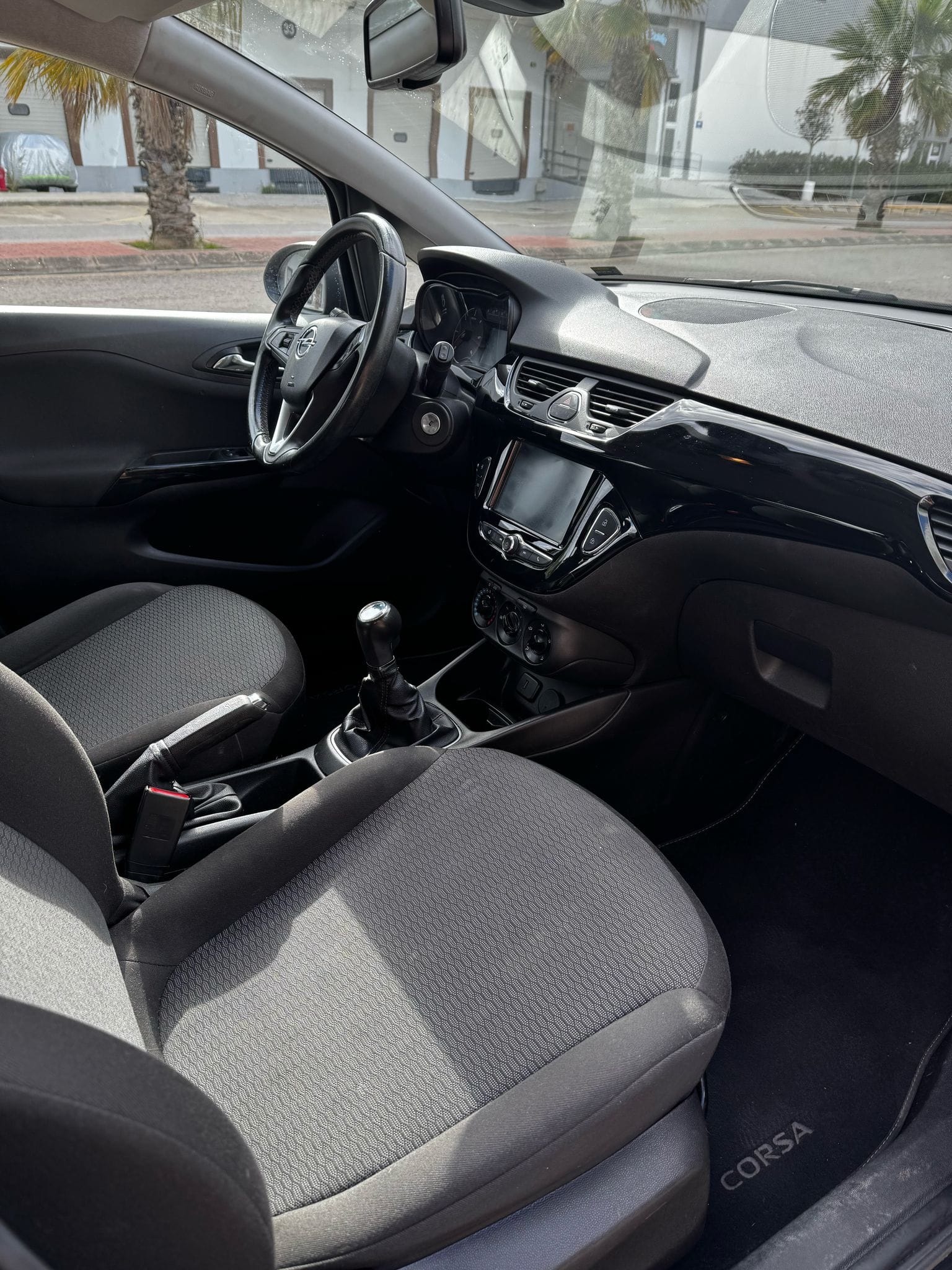 Opel Corsa-E con Control de velocidad