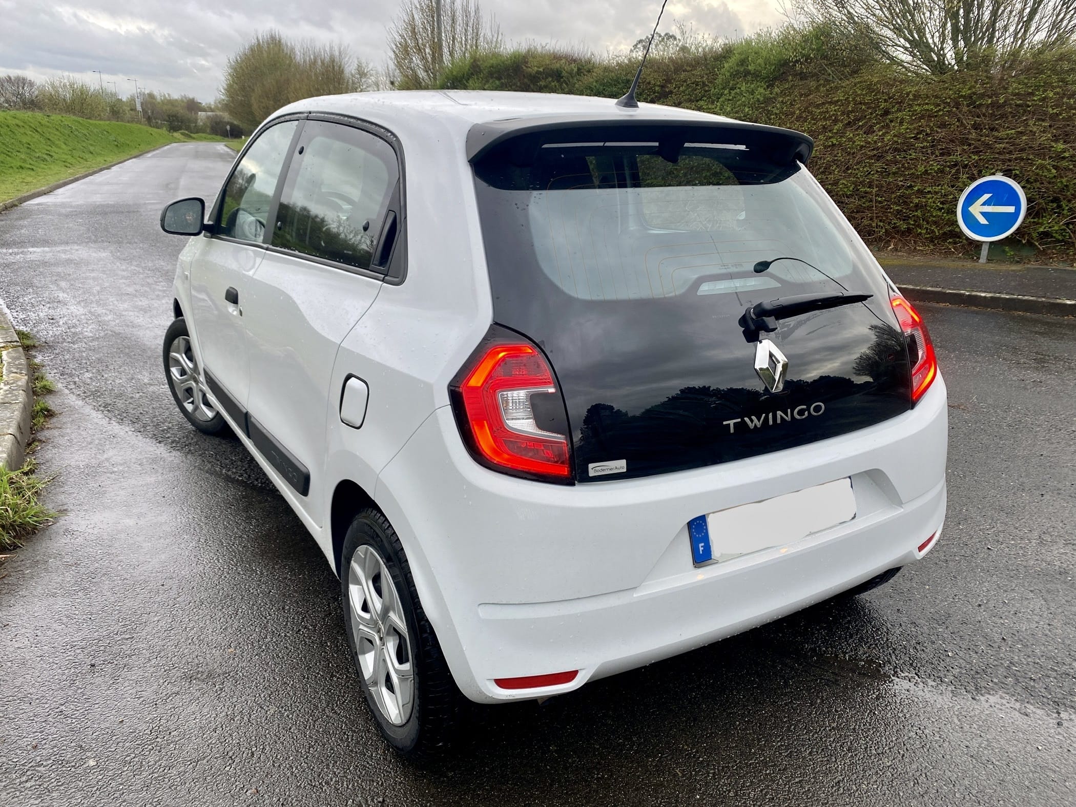 Renault Twingo III de 2020, 4 places avec Siège bébé