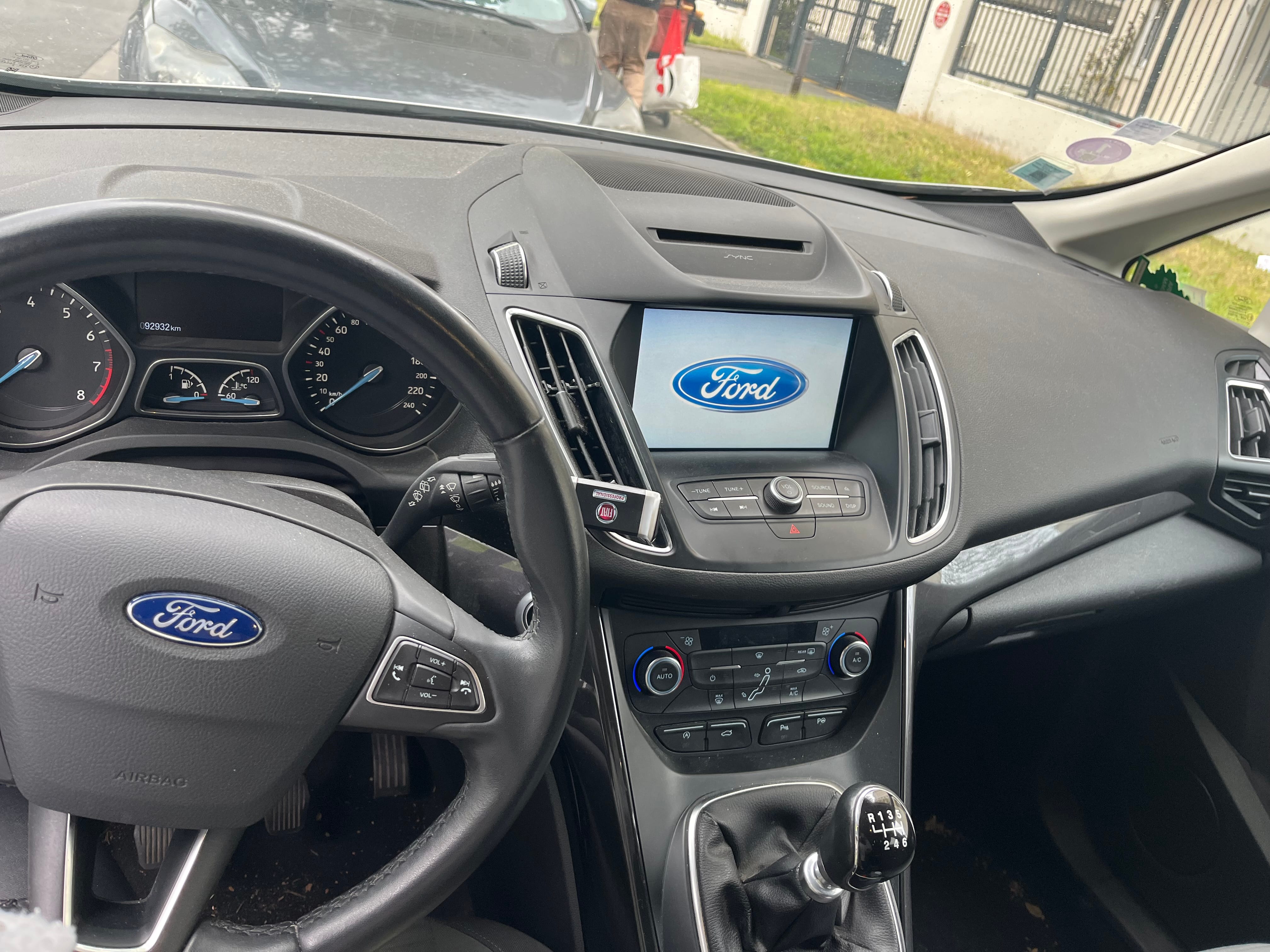 Ford C-Max avec Climatisation