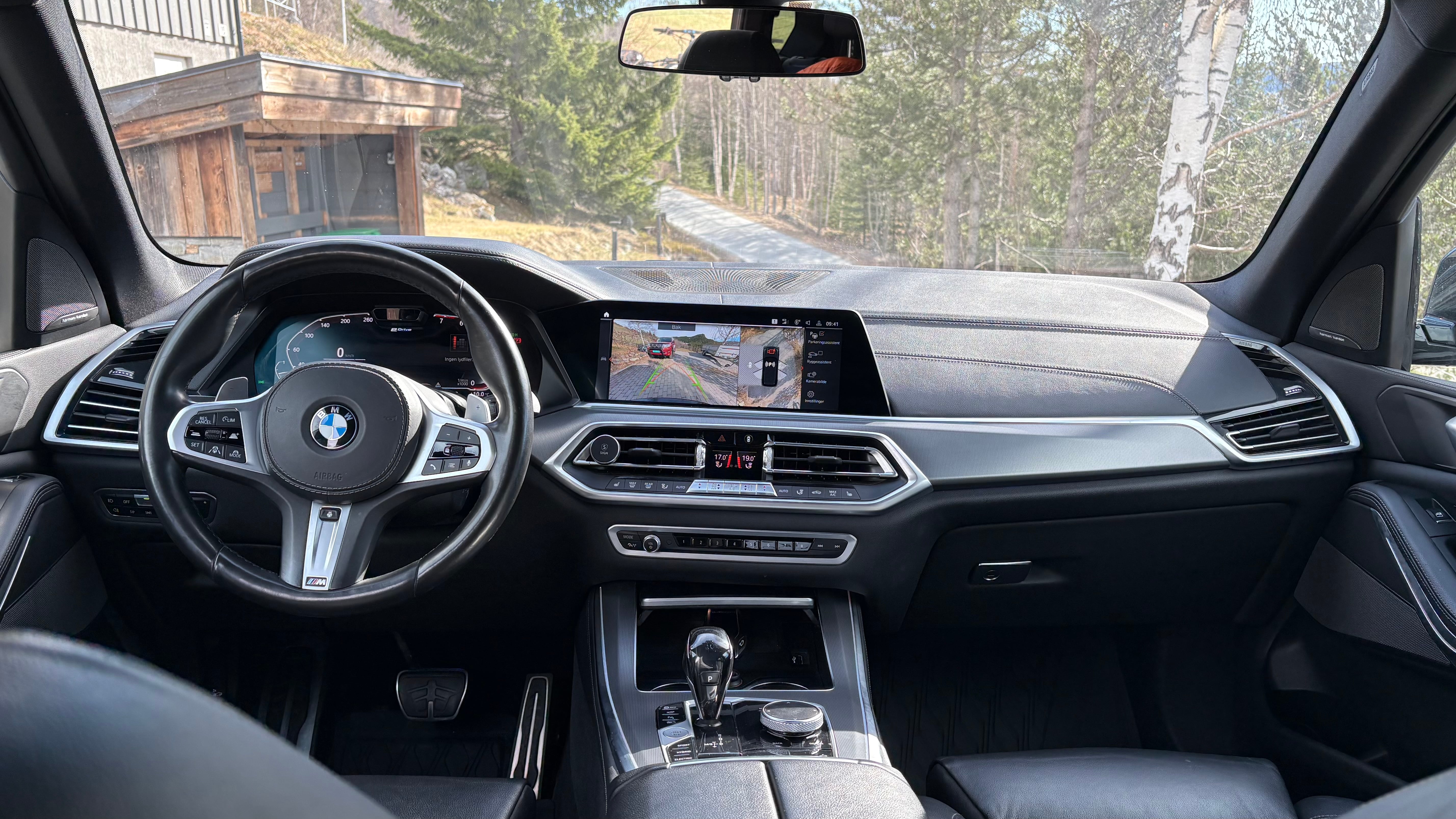 BMW X5 xDrive45e M Sport med GPS