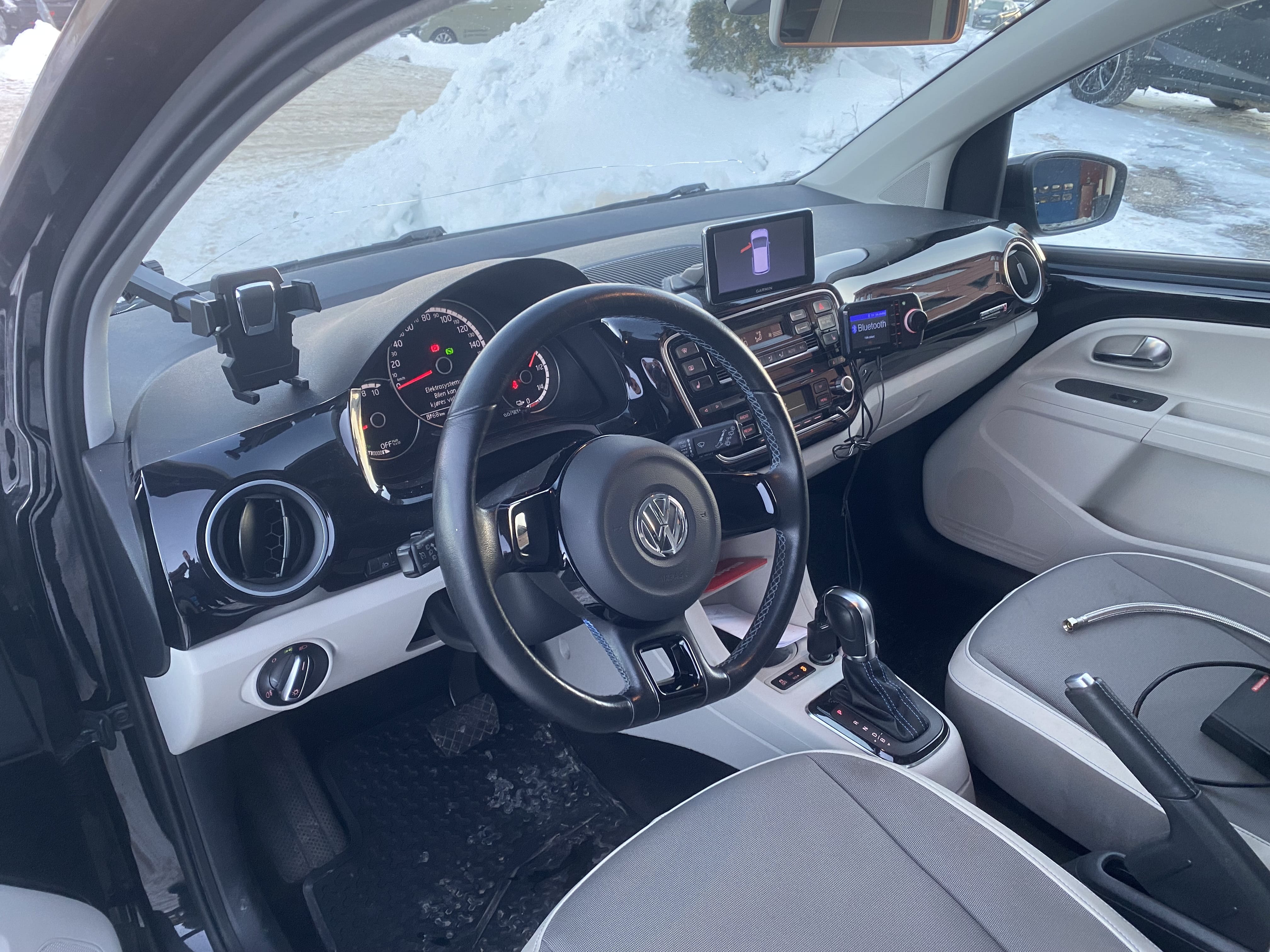 Volkswagen e-Up ! med Vinterdekk
