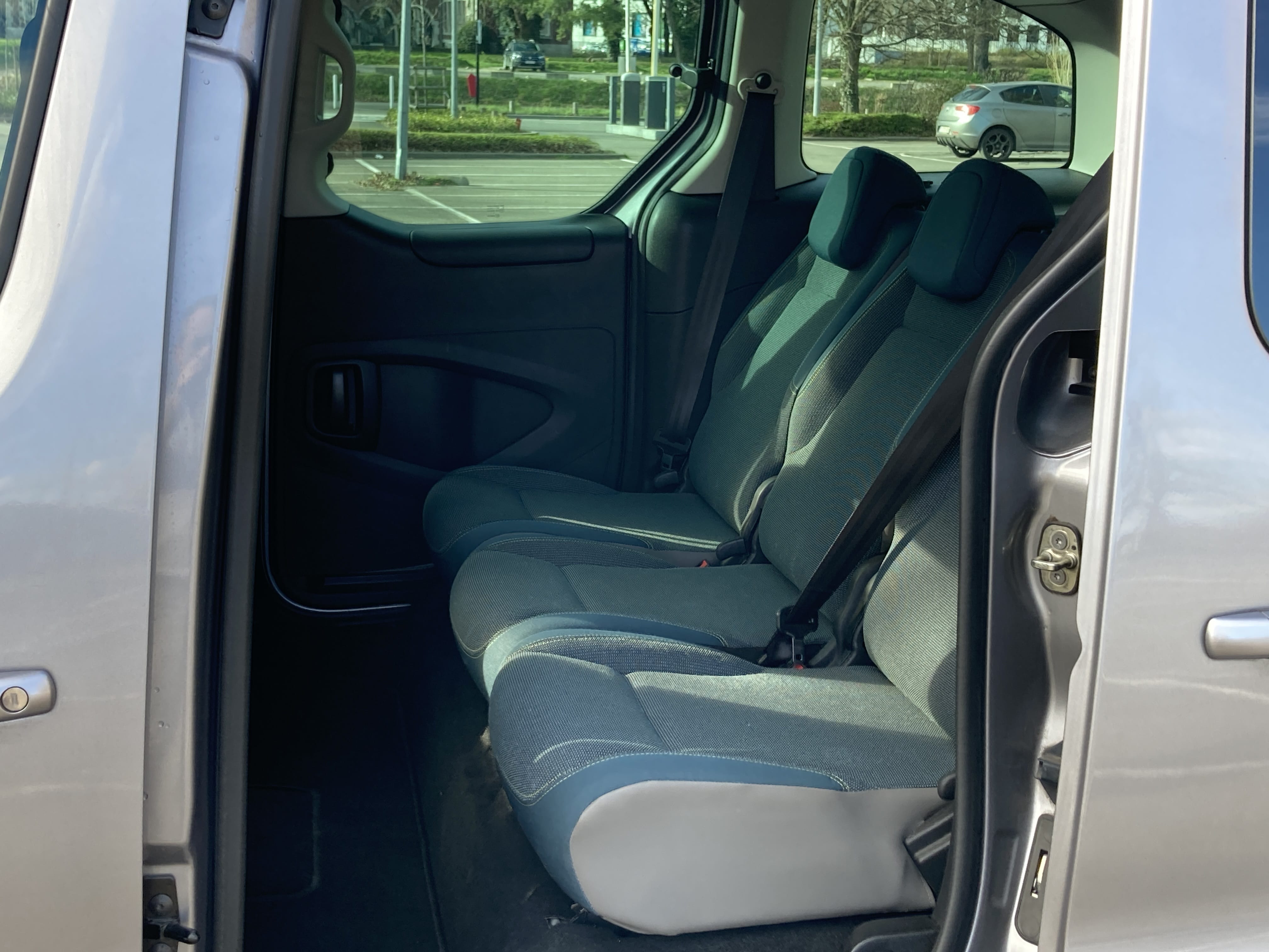 Citroen Berlingo Multispace AVEC CARTE RIVERAIN avec Apple CarPlay