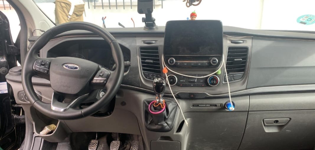 Ford Transit Custom Kombi con Aire acondicionado