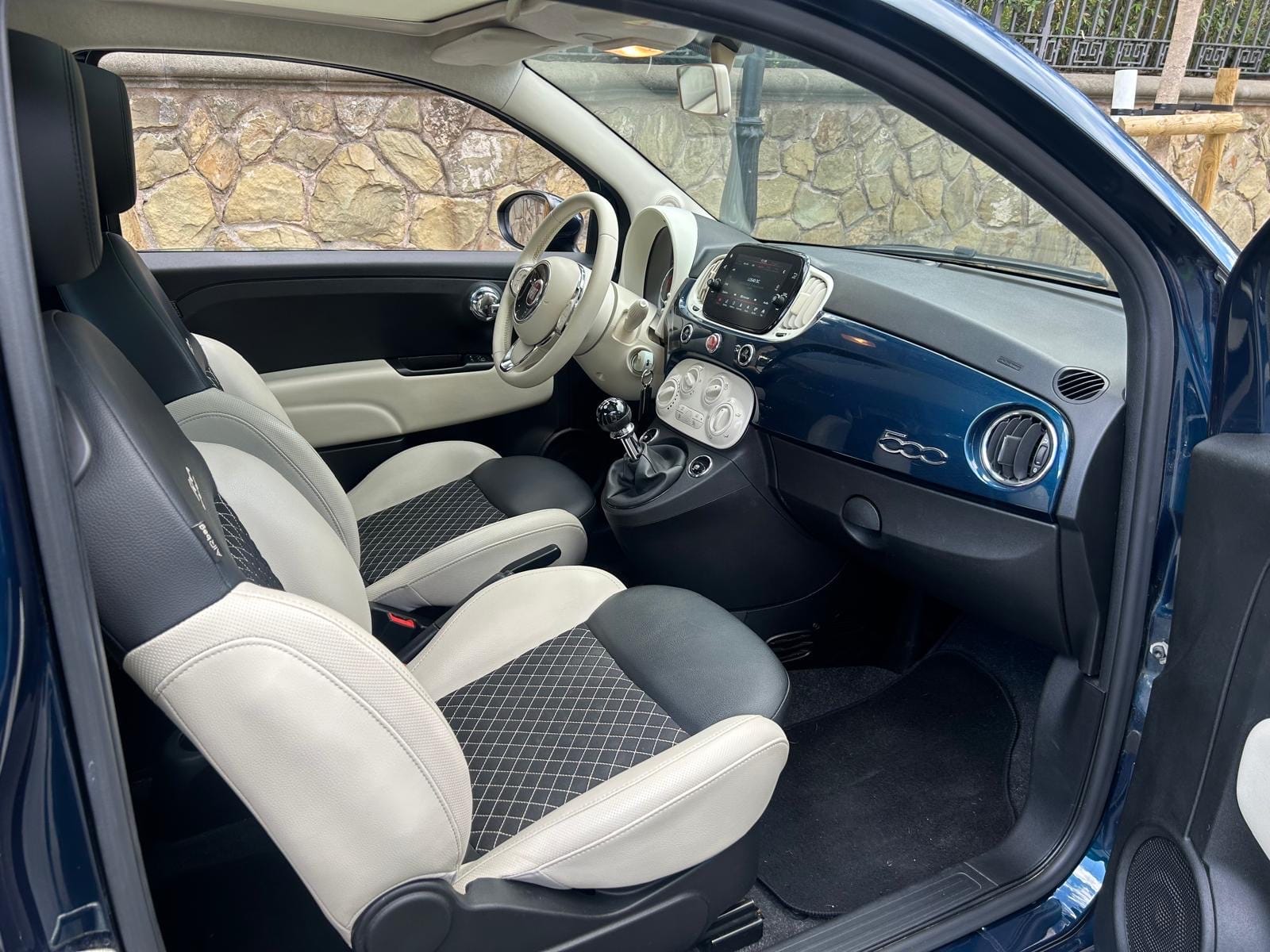 Fiat 500 Híbrido avec Régulateur de vitesse