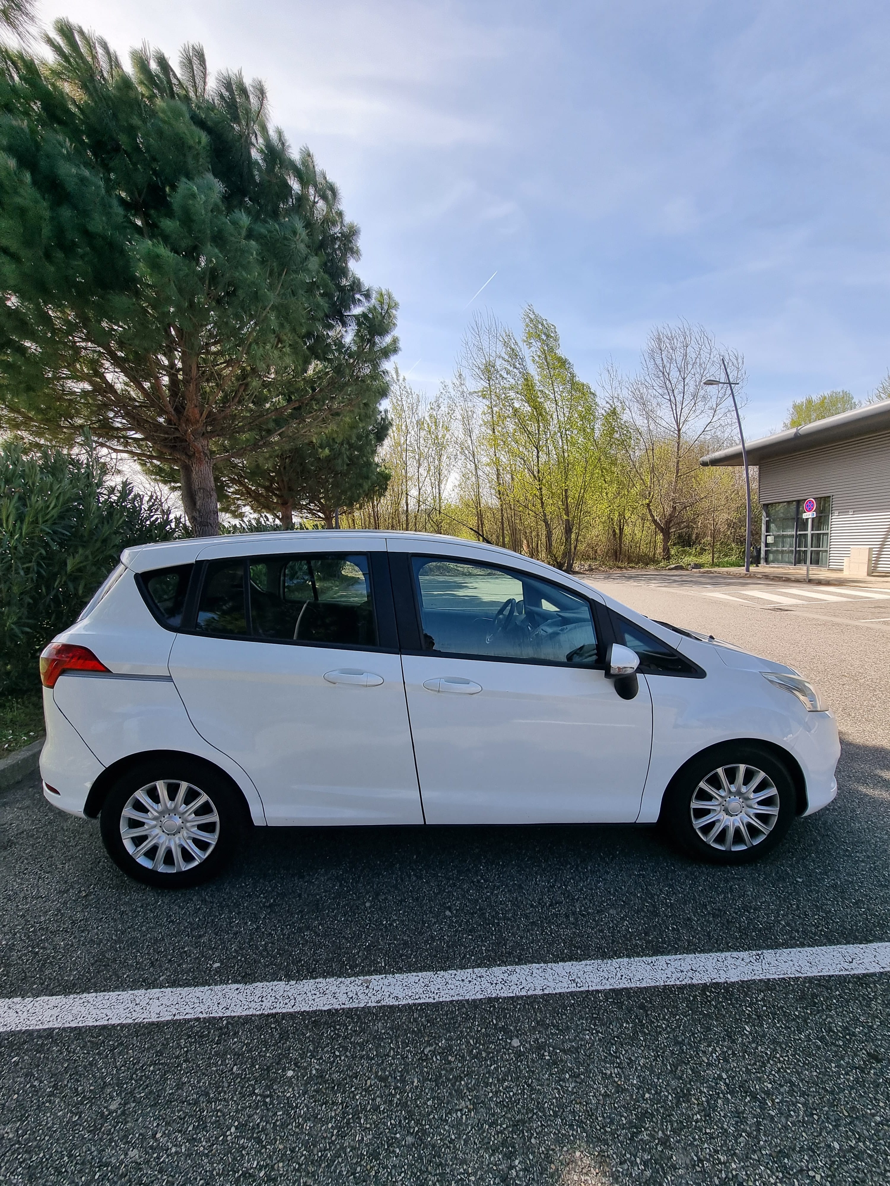 Ford B-Max avec Chaines
