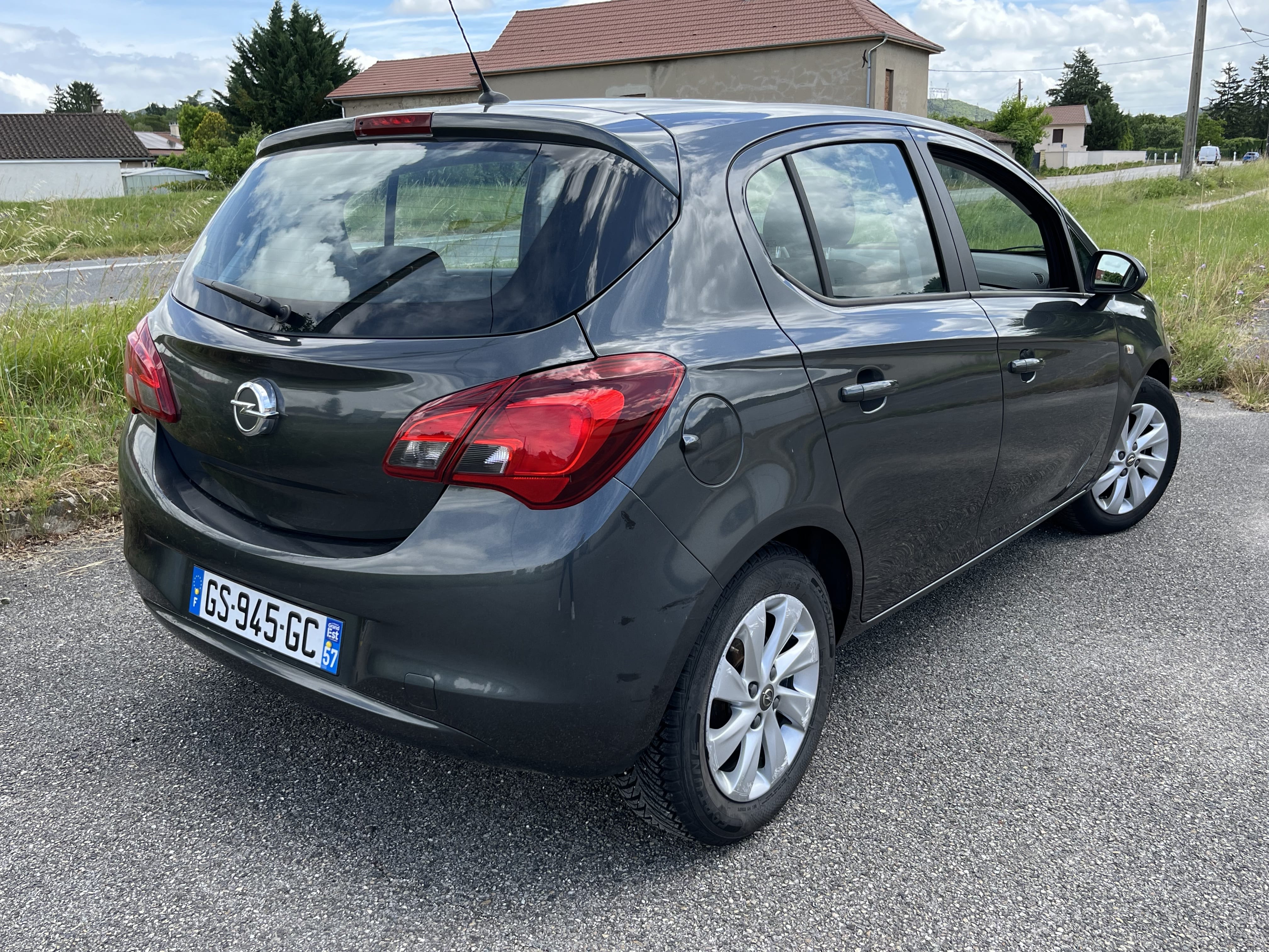 Opel Corsa avec Régulateur de vitesse