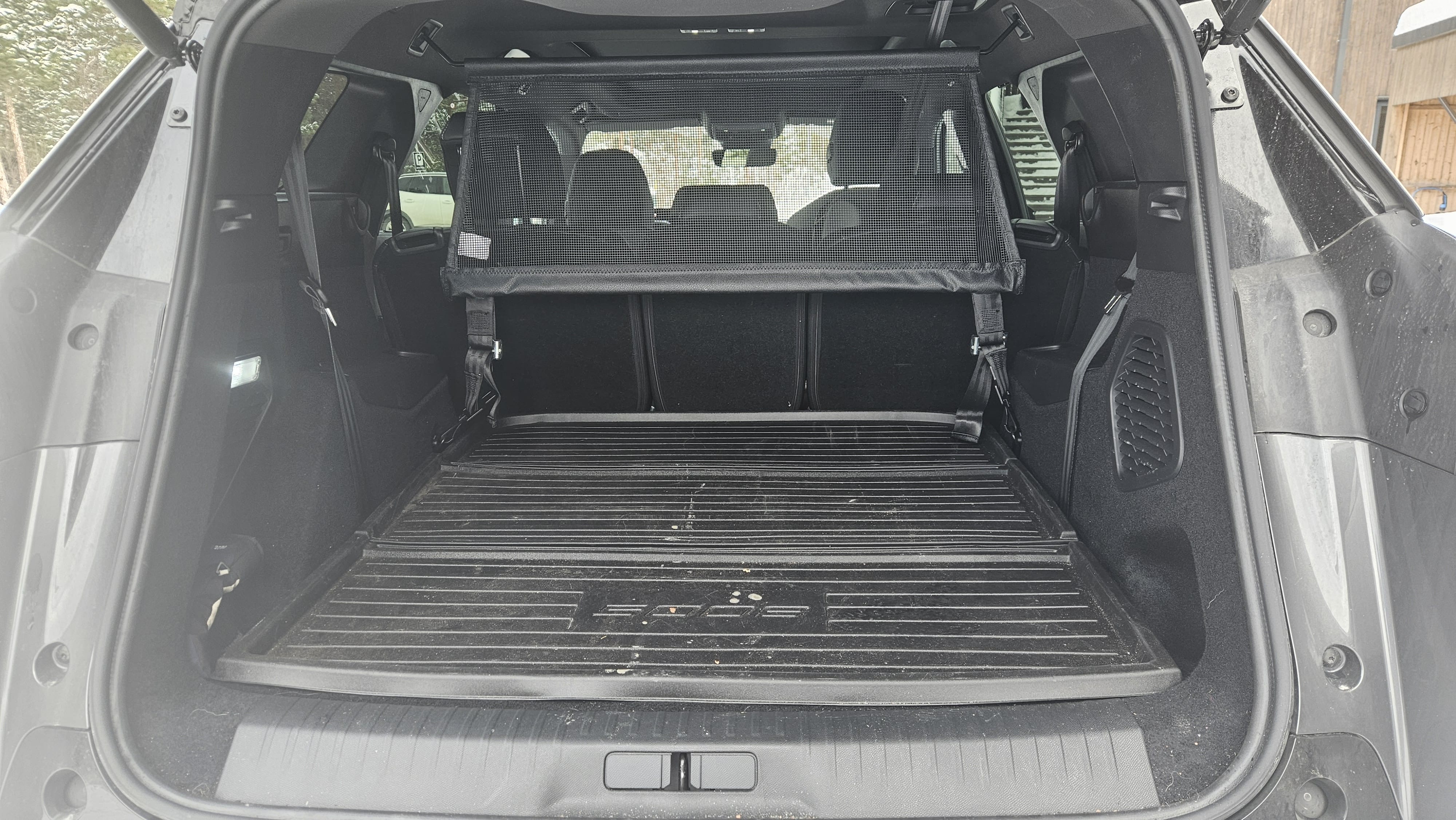 Peugeot e-5008 GT Exclusive med Firehjulstrekk