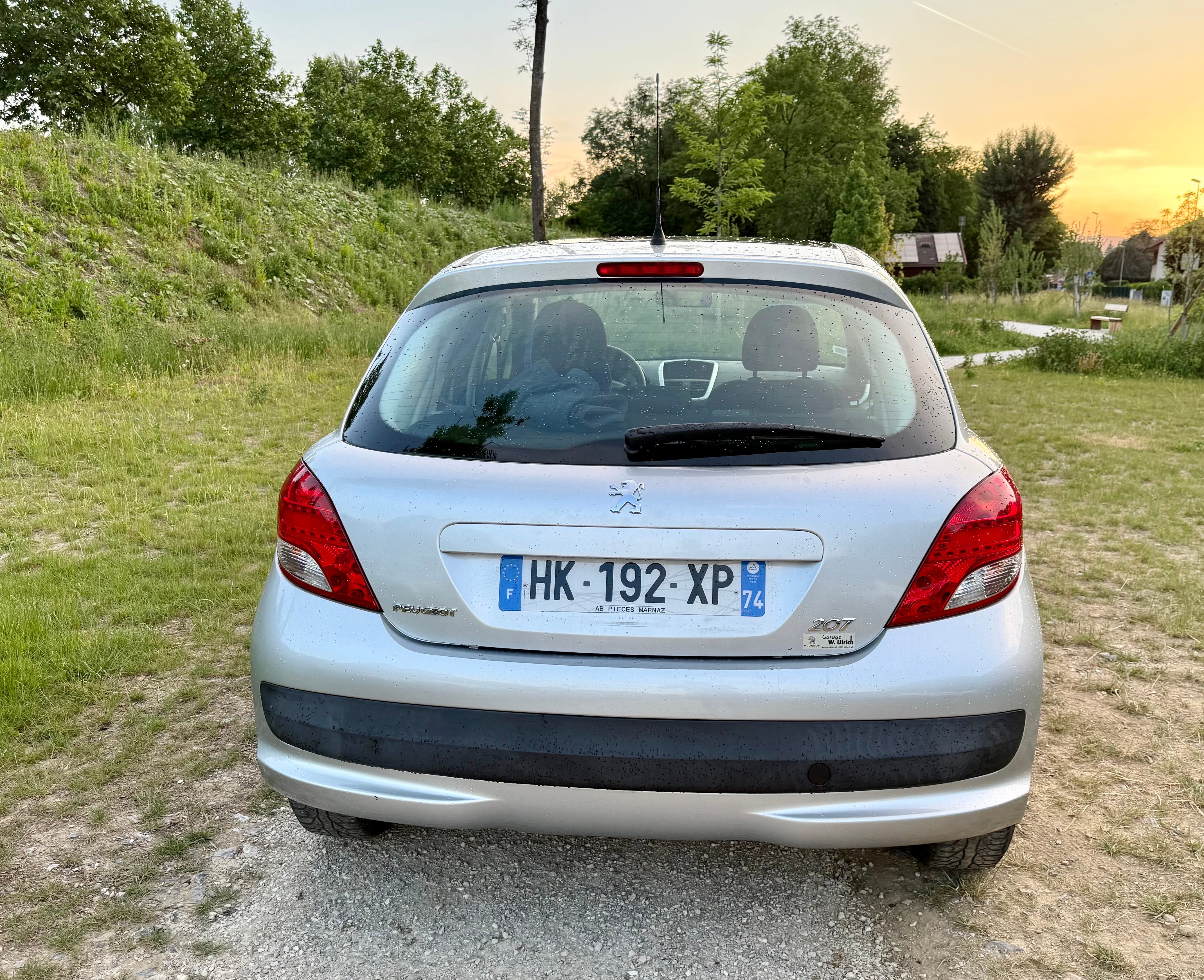 Peugeot 207 avec Régulateur de vitesse