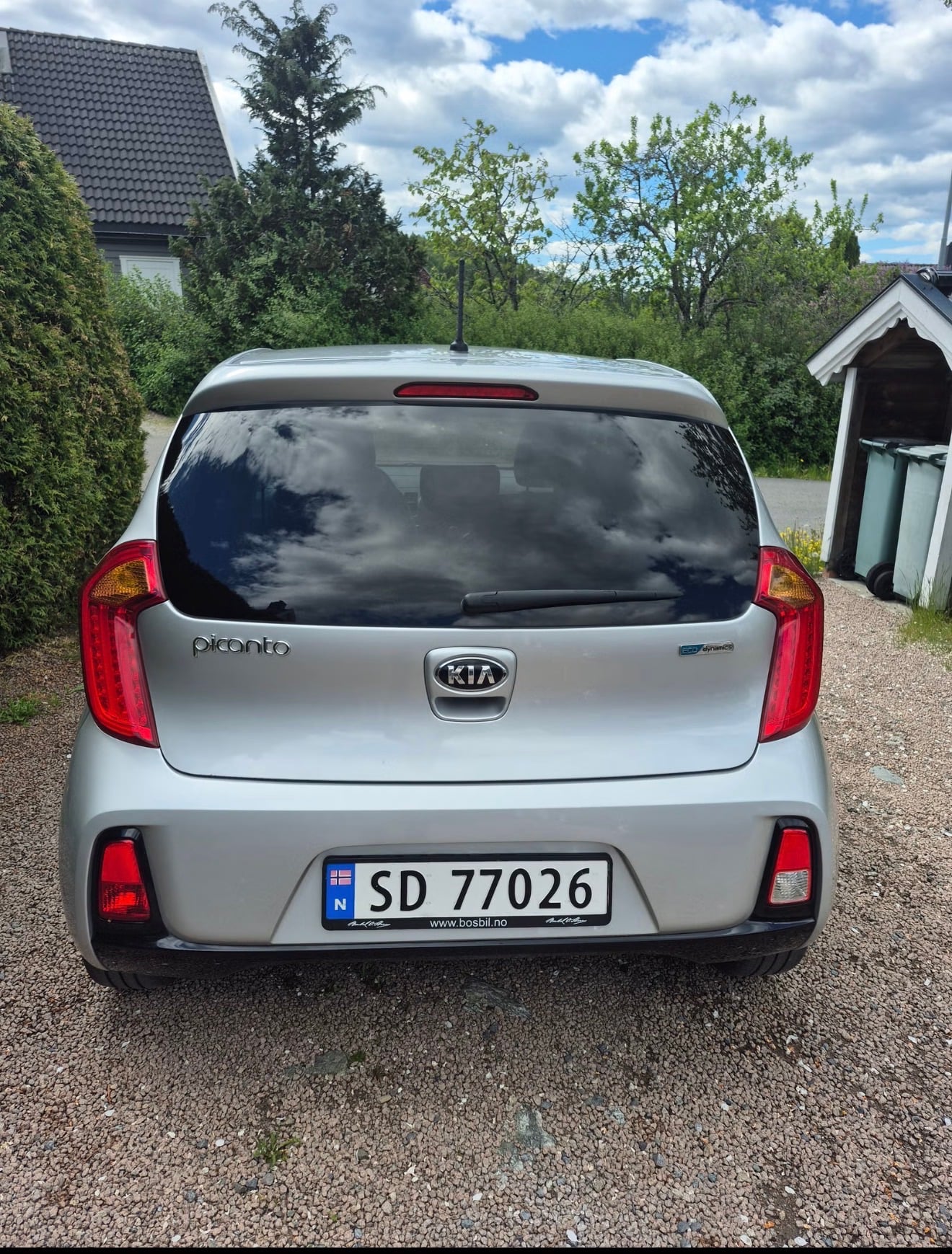 Kia Picanto Bensin 2016 med Bluetooth audio