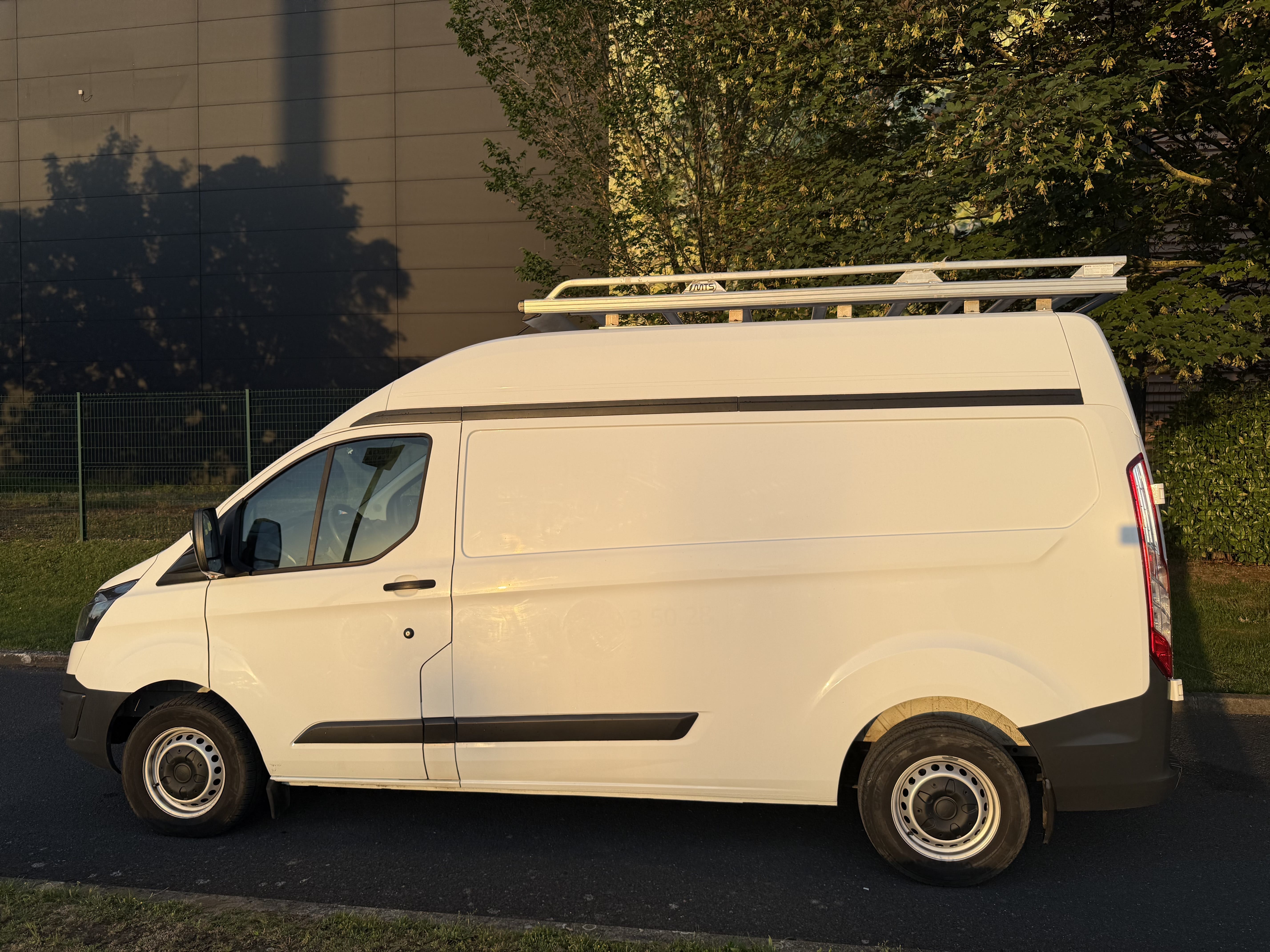 Ford Transit Custom Fourgon avec Audio Bluetooth