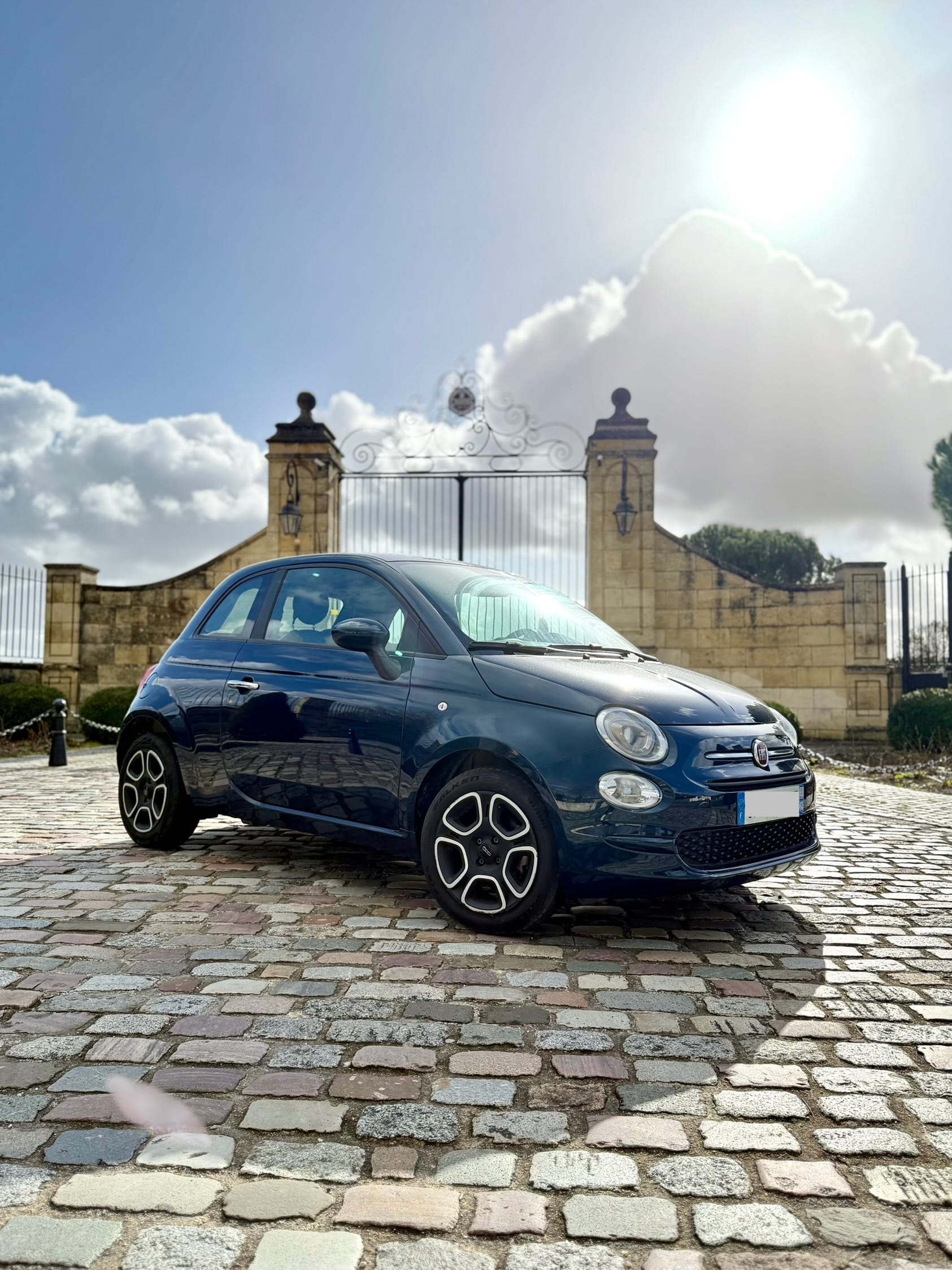 Fiat 500, 2022, Essence 95 / Électrique (hybride)