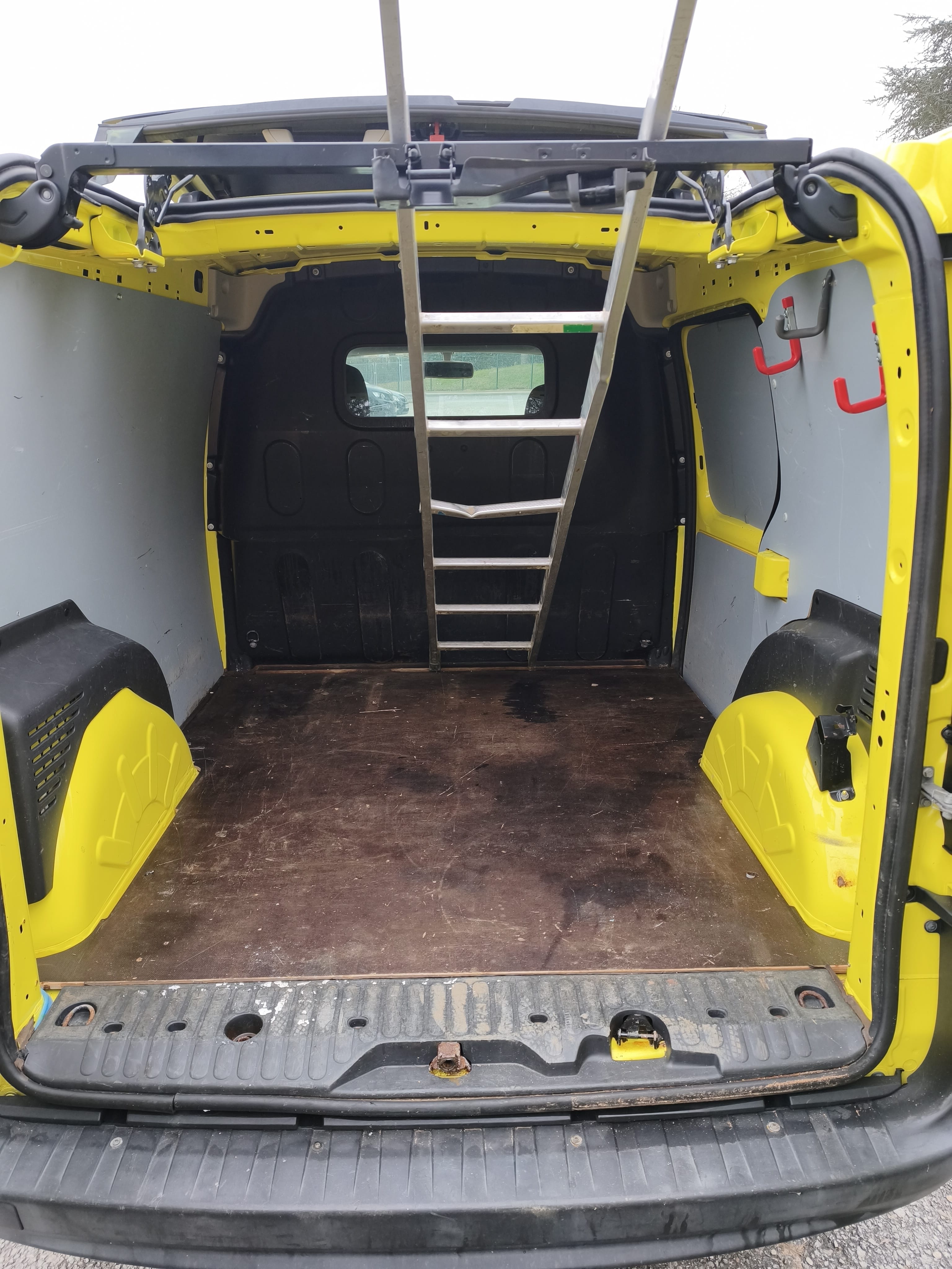 Renault Kangoo Express avec Entrée audio / iPod