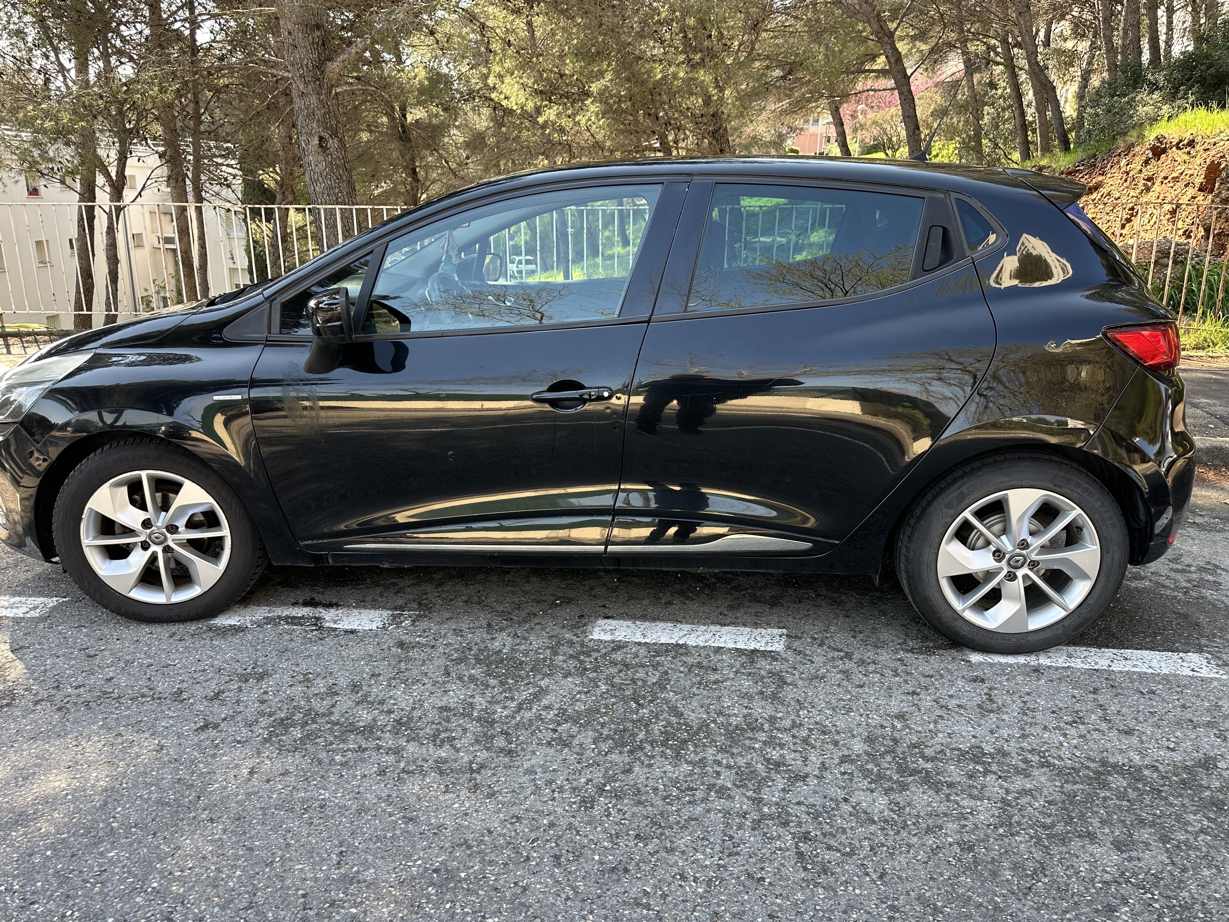 Renault Clio avec Caméra de recul