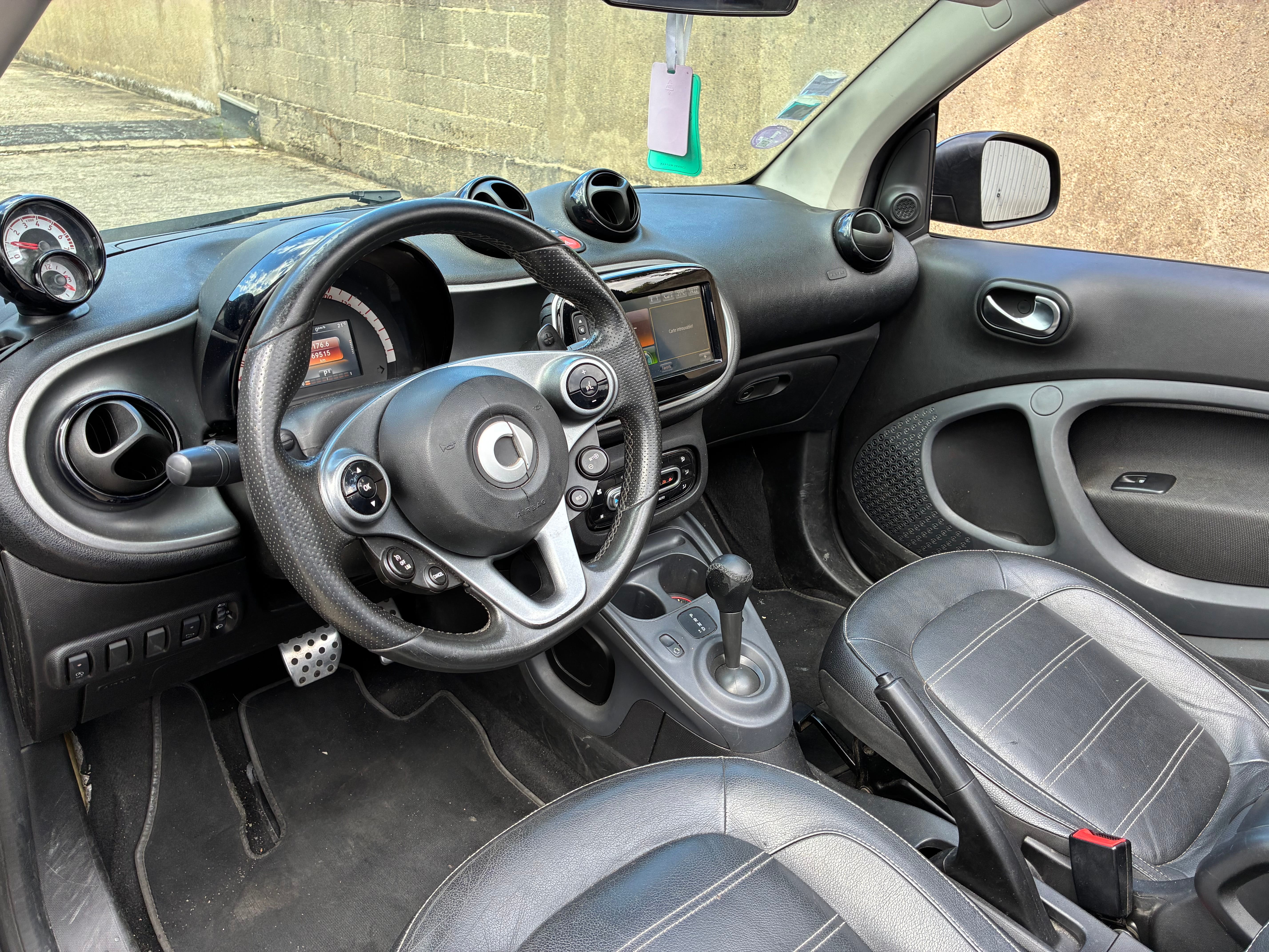 Smart Fortwo Cabriolet 90cv avec Audio Bluetooth