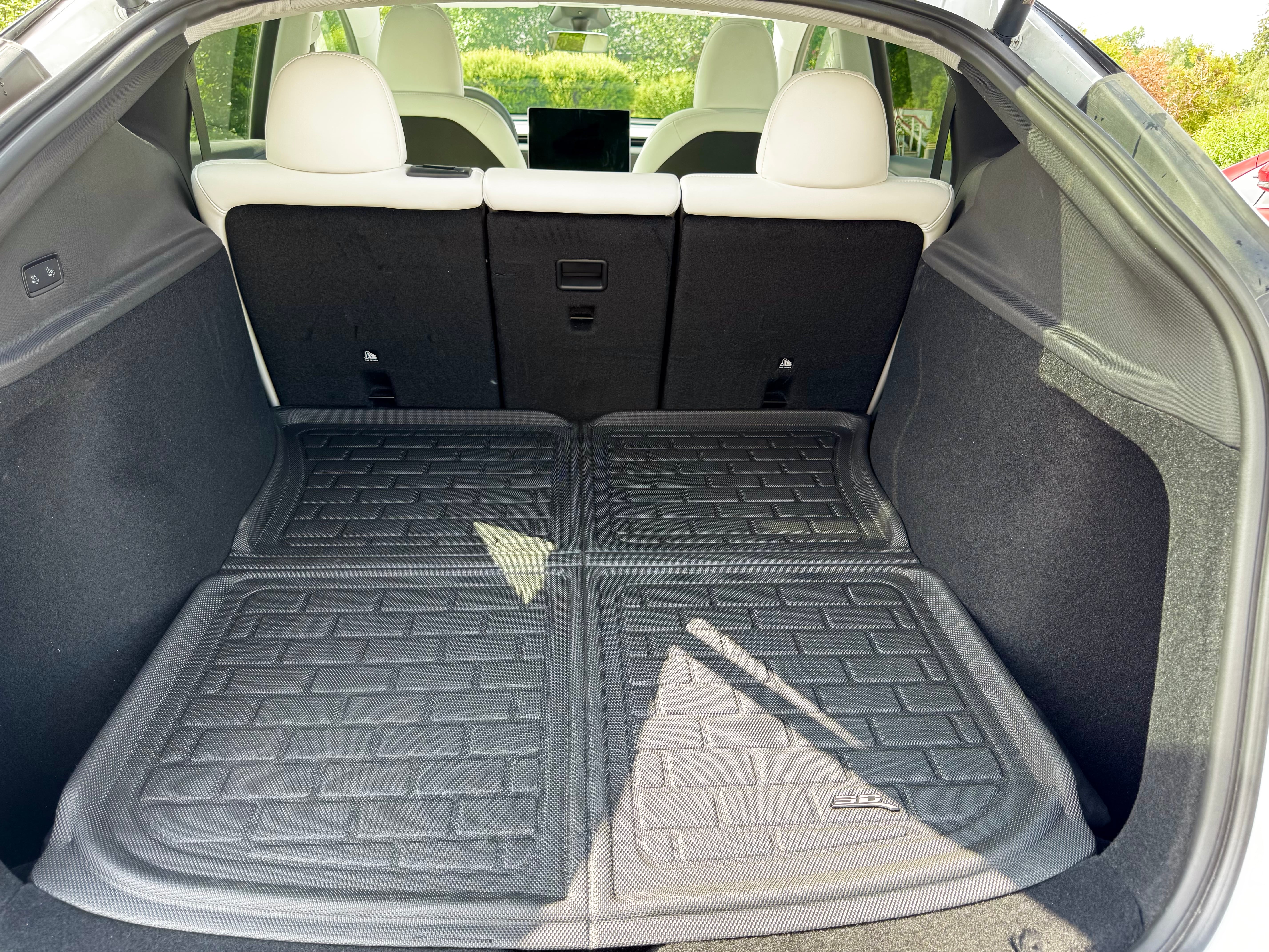 Tesla Model Y Long Range med Babysete
