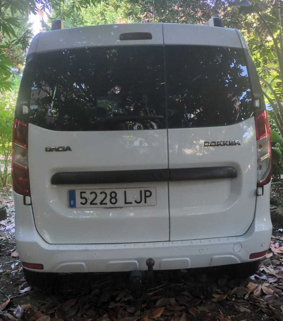 Dacia Dokker Van con Silla infantil