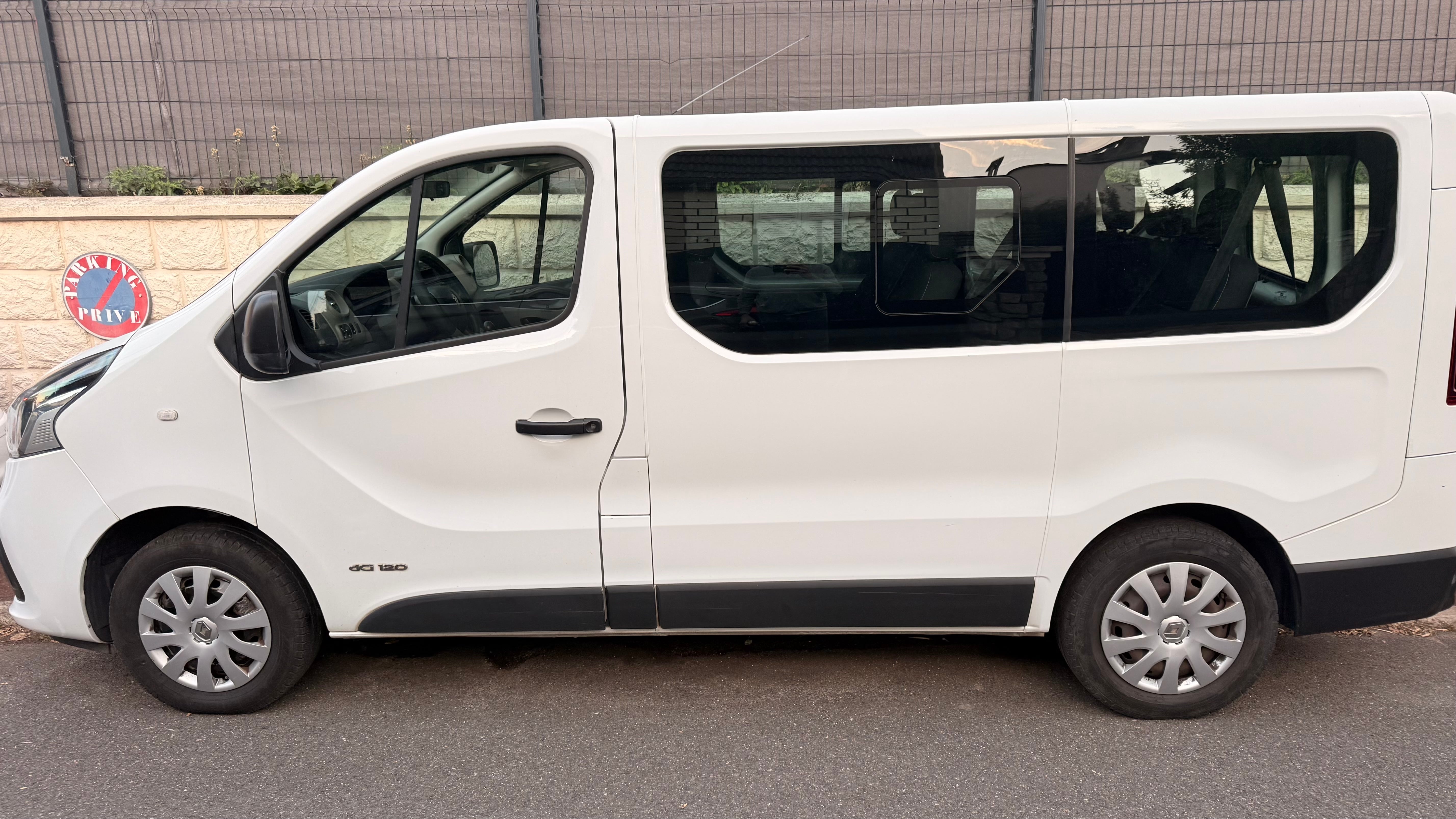 Renault Trafic Passenger avec Climatisation
