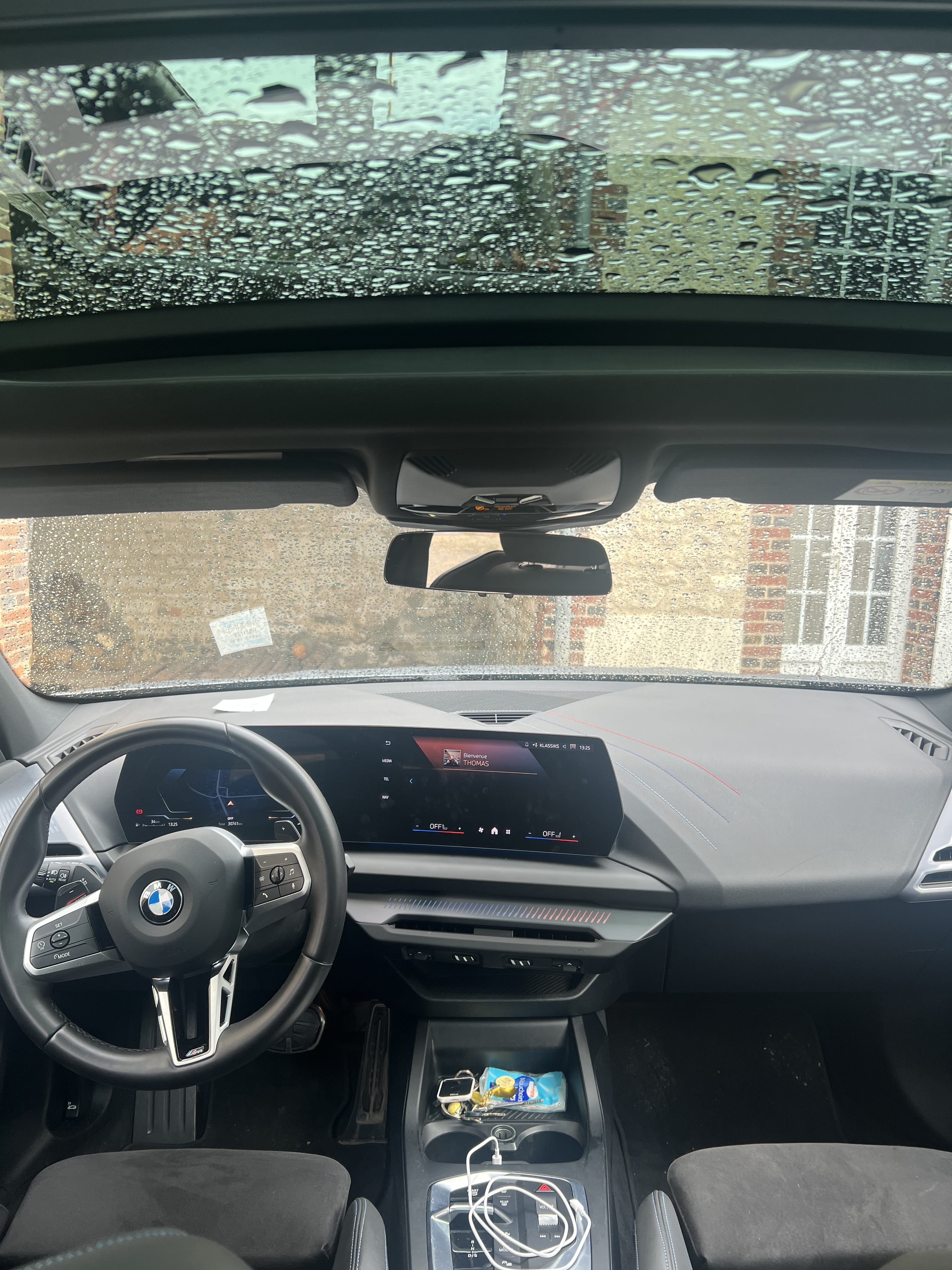 BMW Série 1 avec GPS