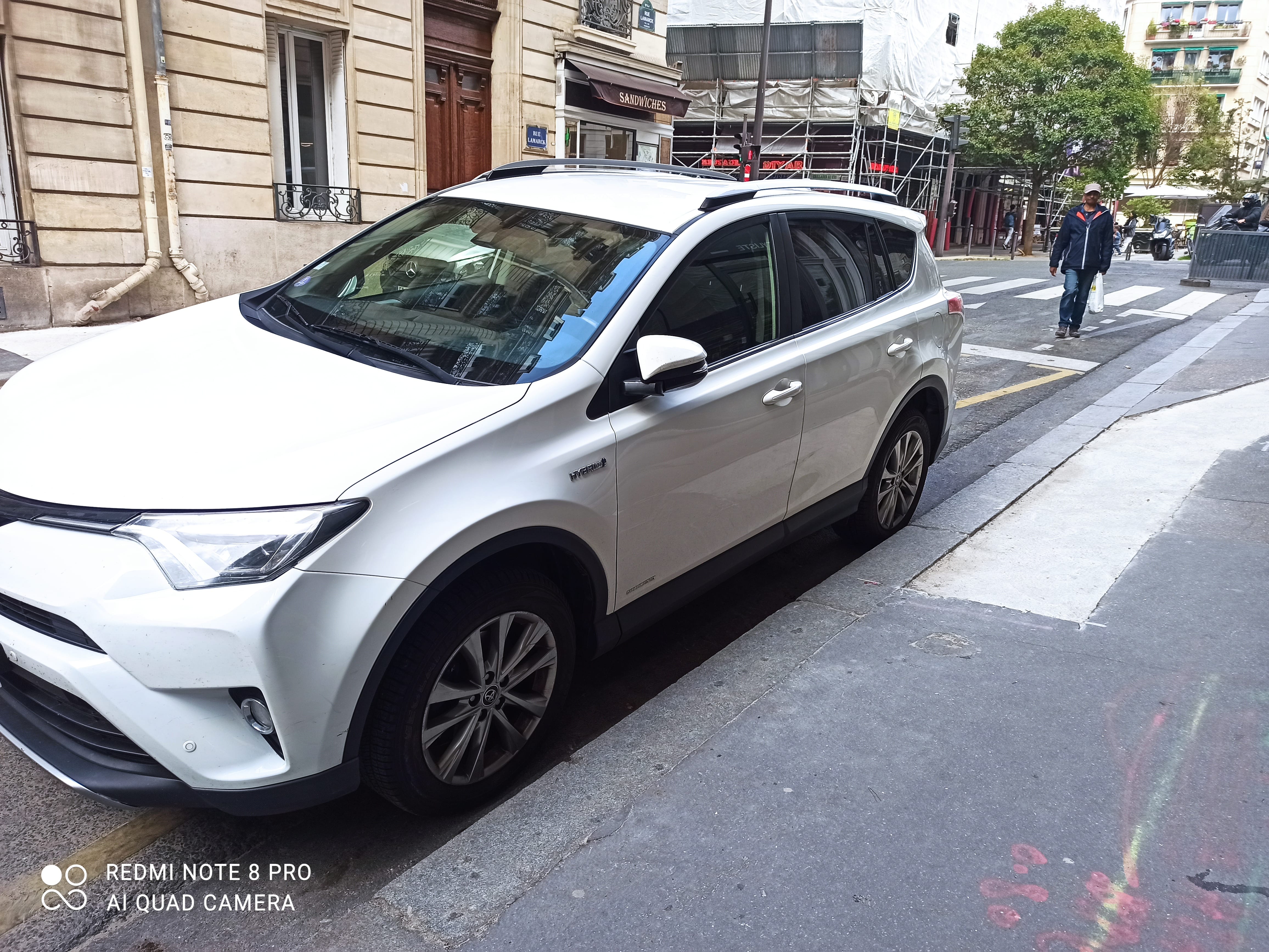 Toyota Rav4 Hybride, 2017, Essence 95 / Électrique (hybride), automatique
