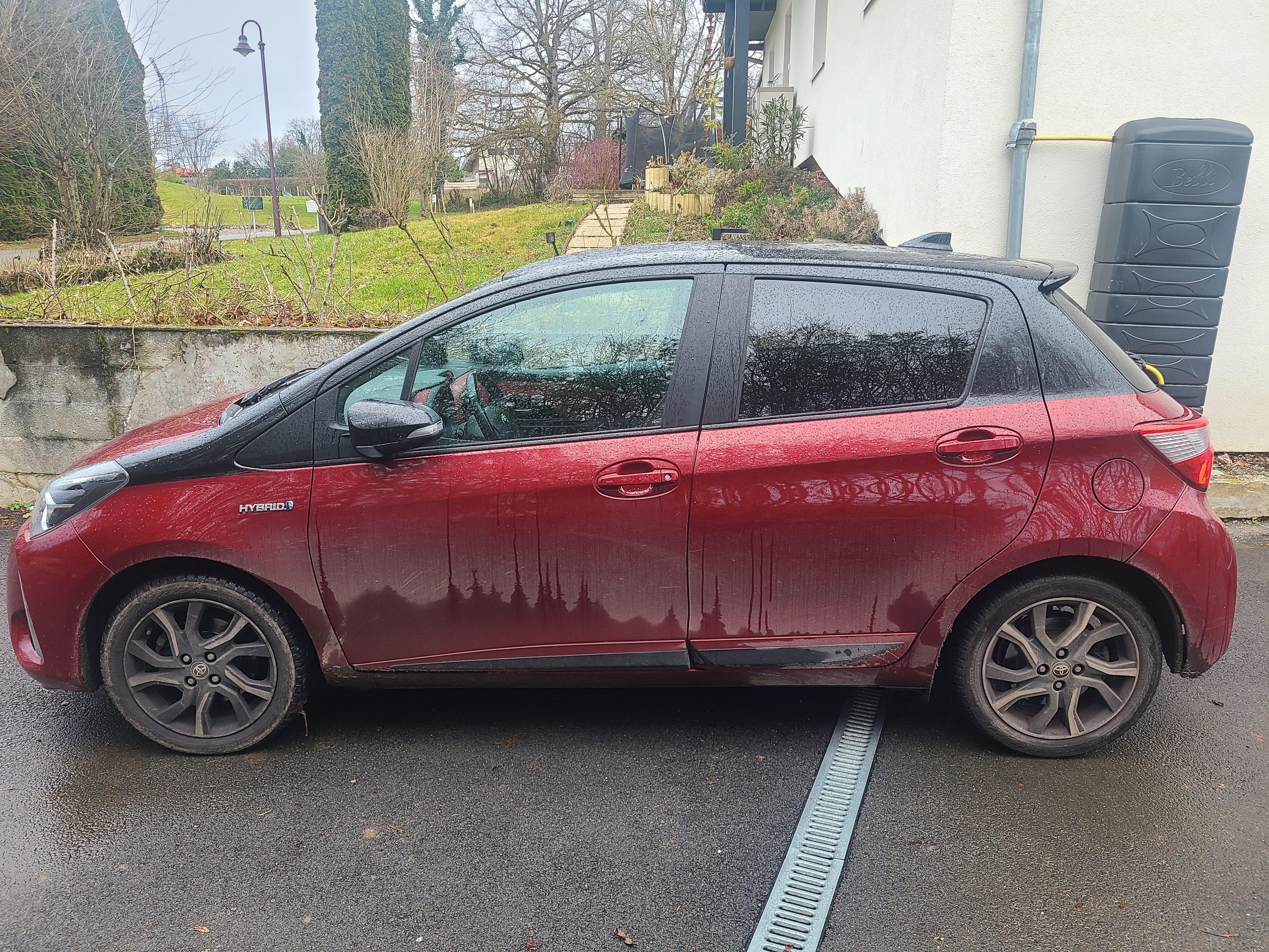 Toyota Yaris Hybride avec Climatisation