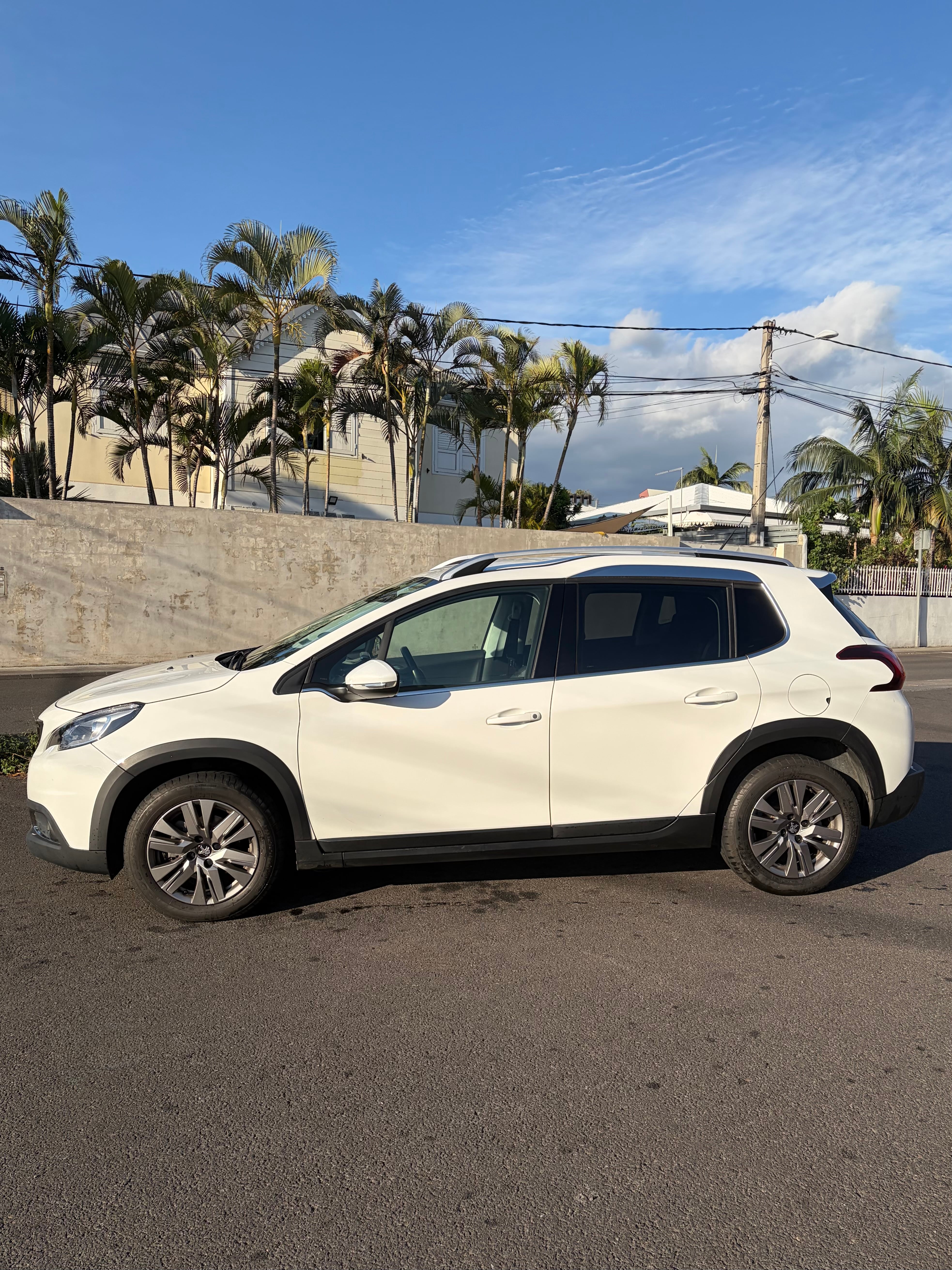 Peugeot 2008 avec Climatisation