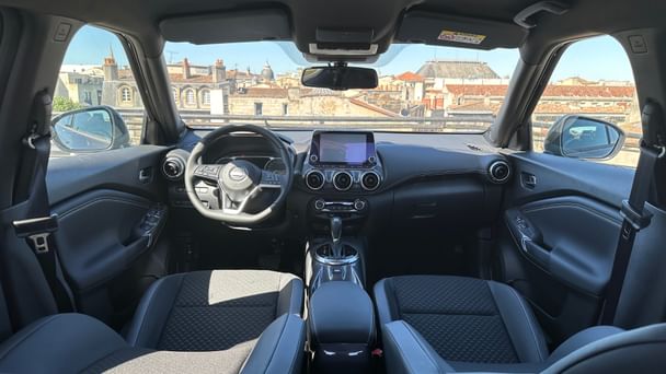 Nissan Juke N-Connecta Hybride - Blanc avec GPS