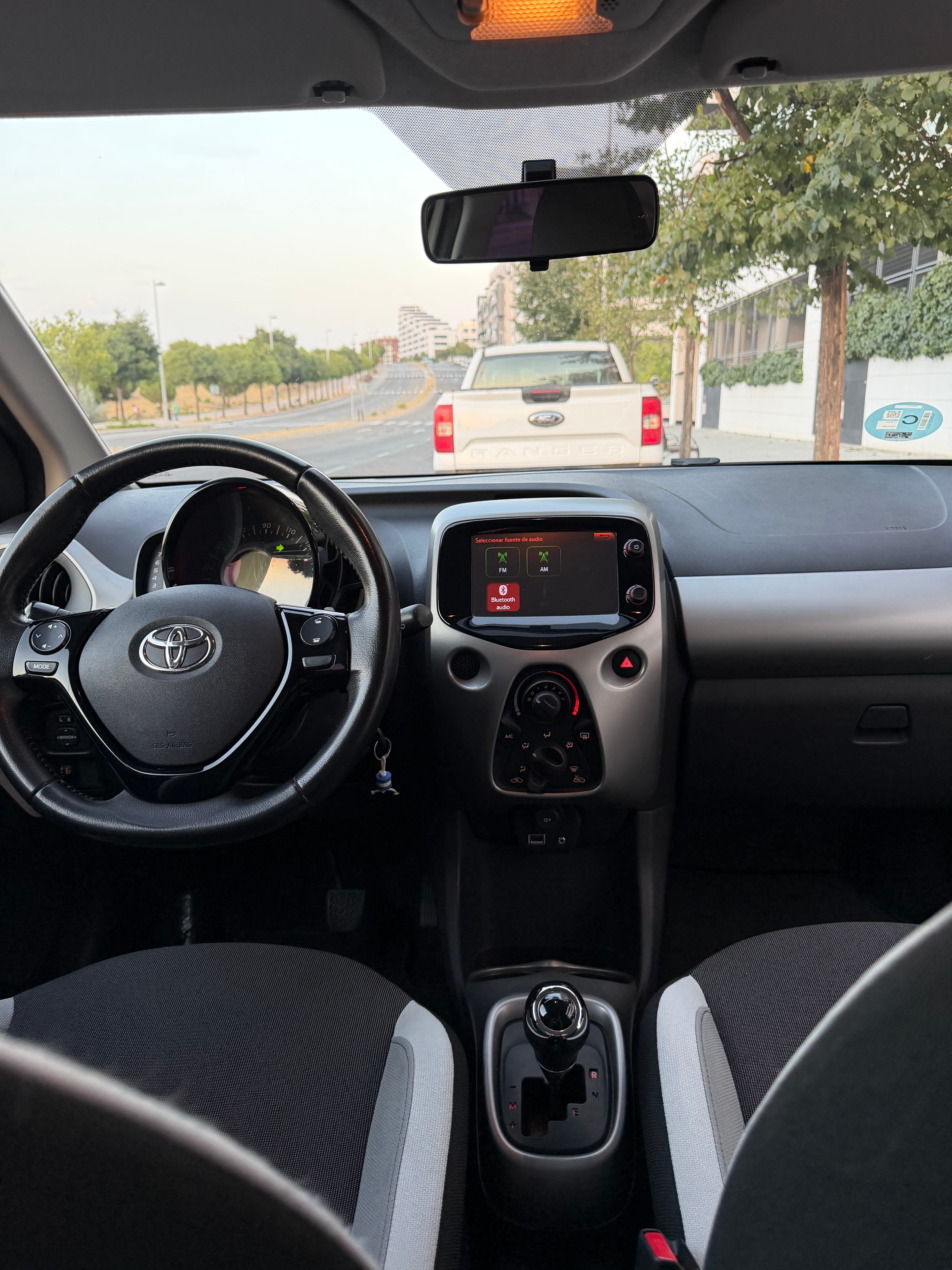 Toyota Aygo X Automático con Audio Bluetooth