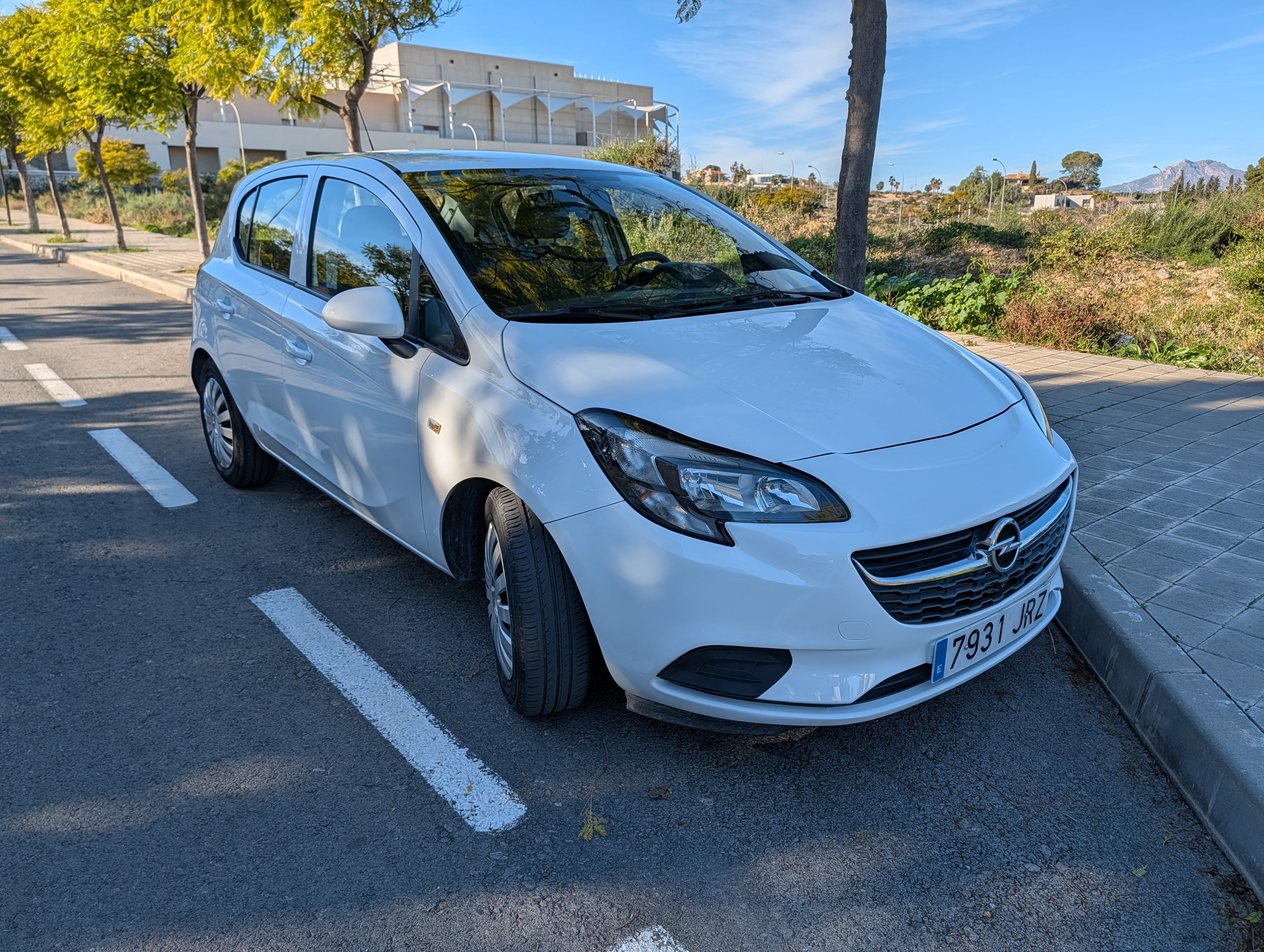 Opel Corsa, 2016, Gasolina 95