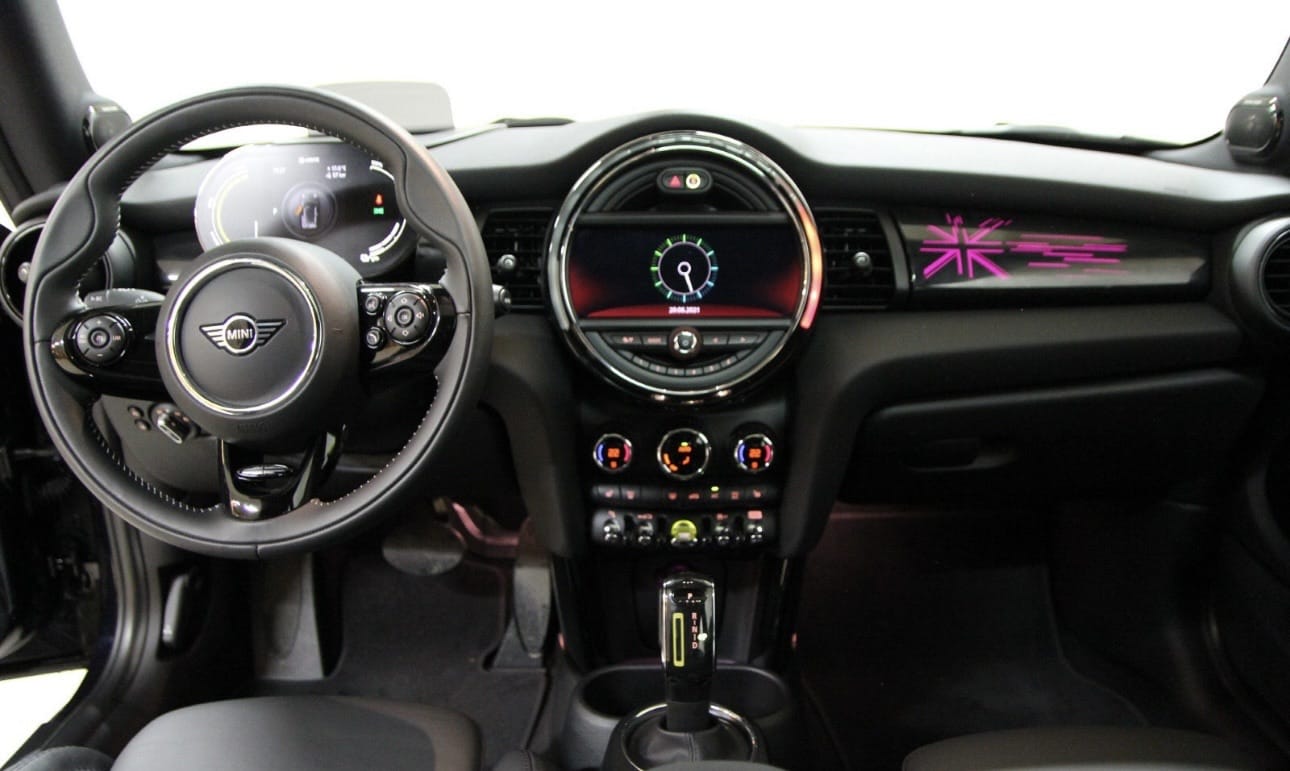 Mini Cooper SE med Cruisekontroll