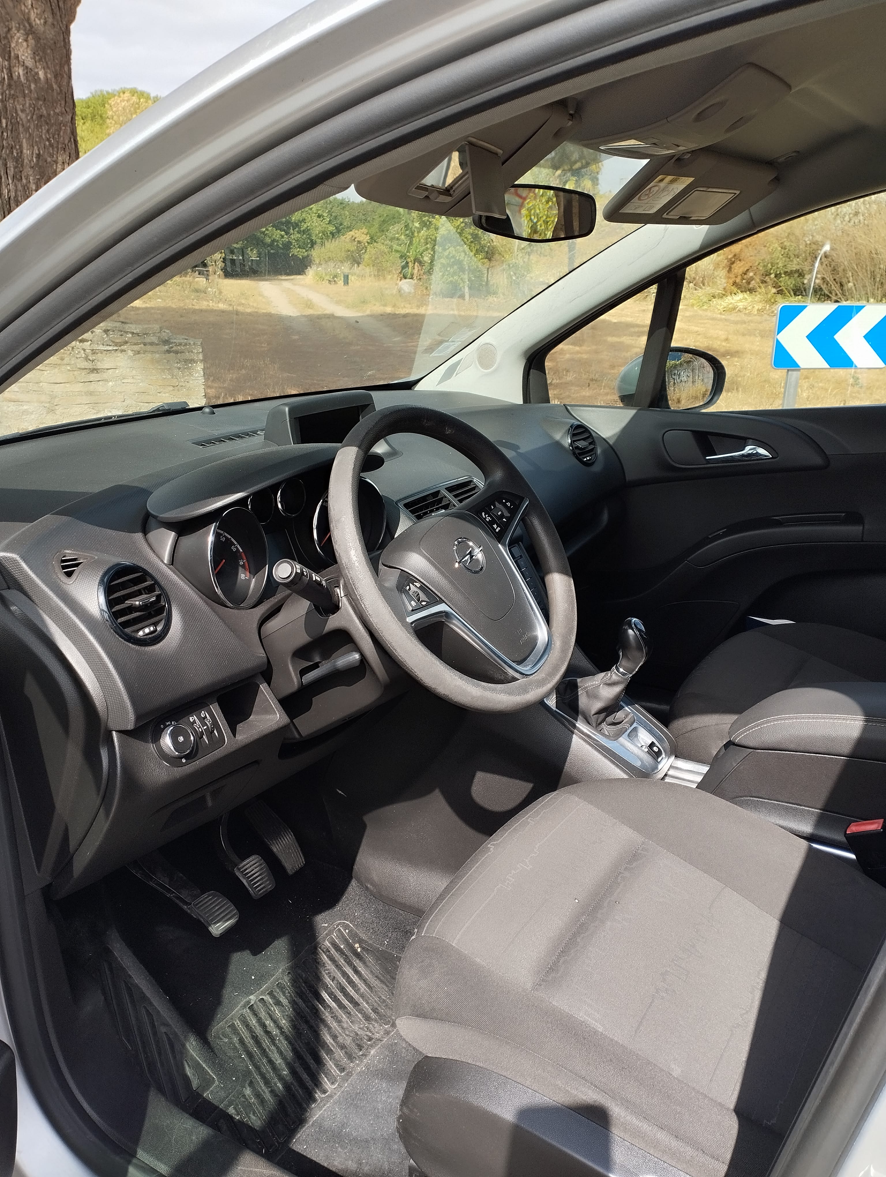 Opel Meriva avec Port USB