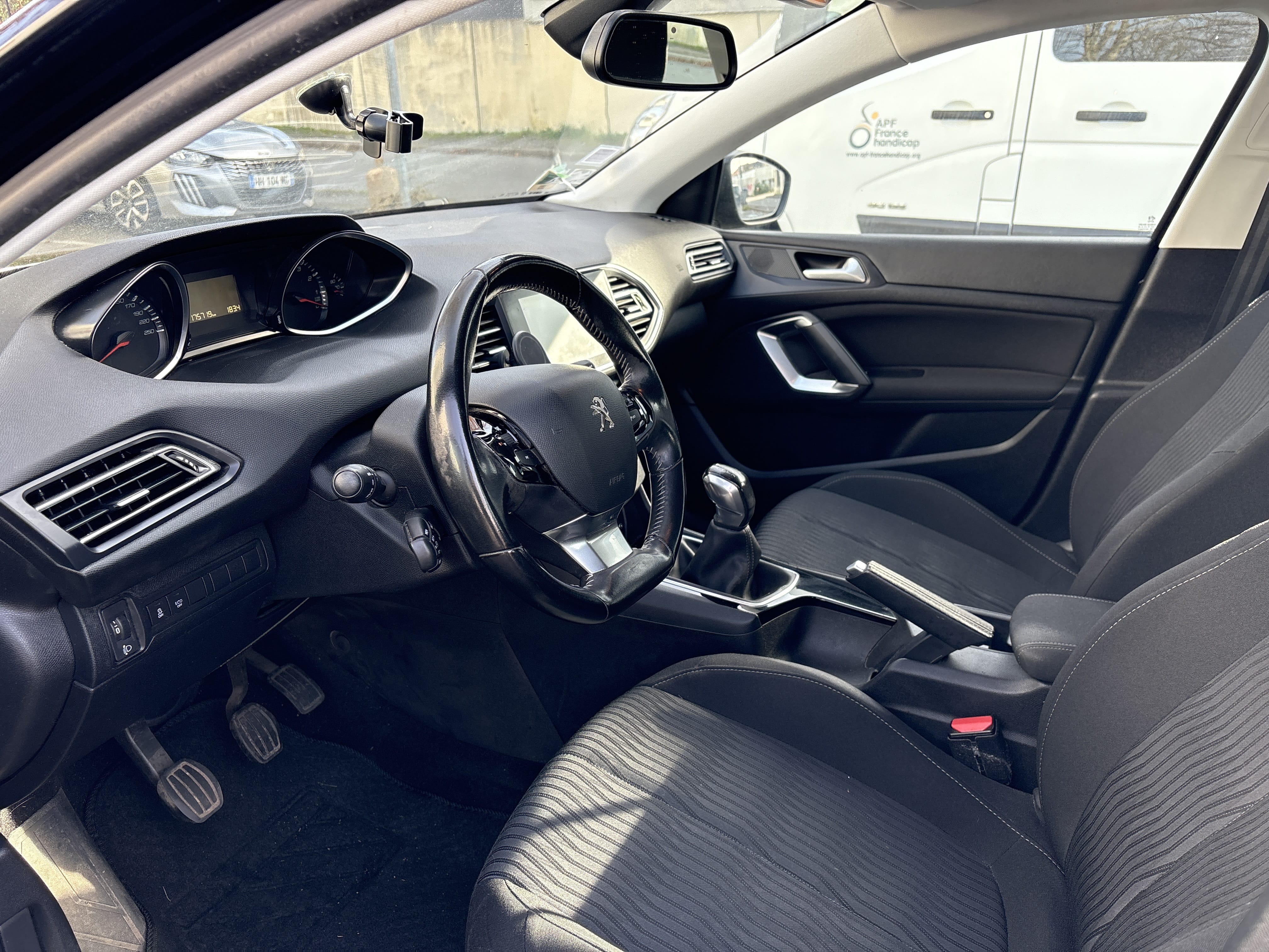 Peugeot 308 con Control de velocidad