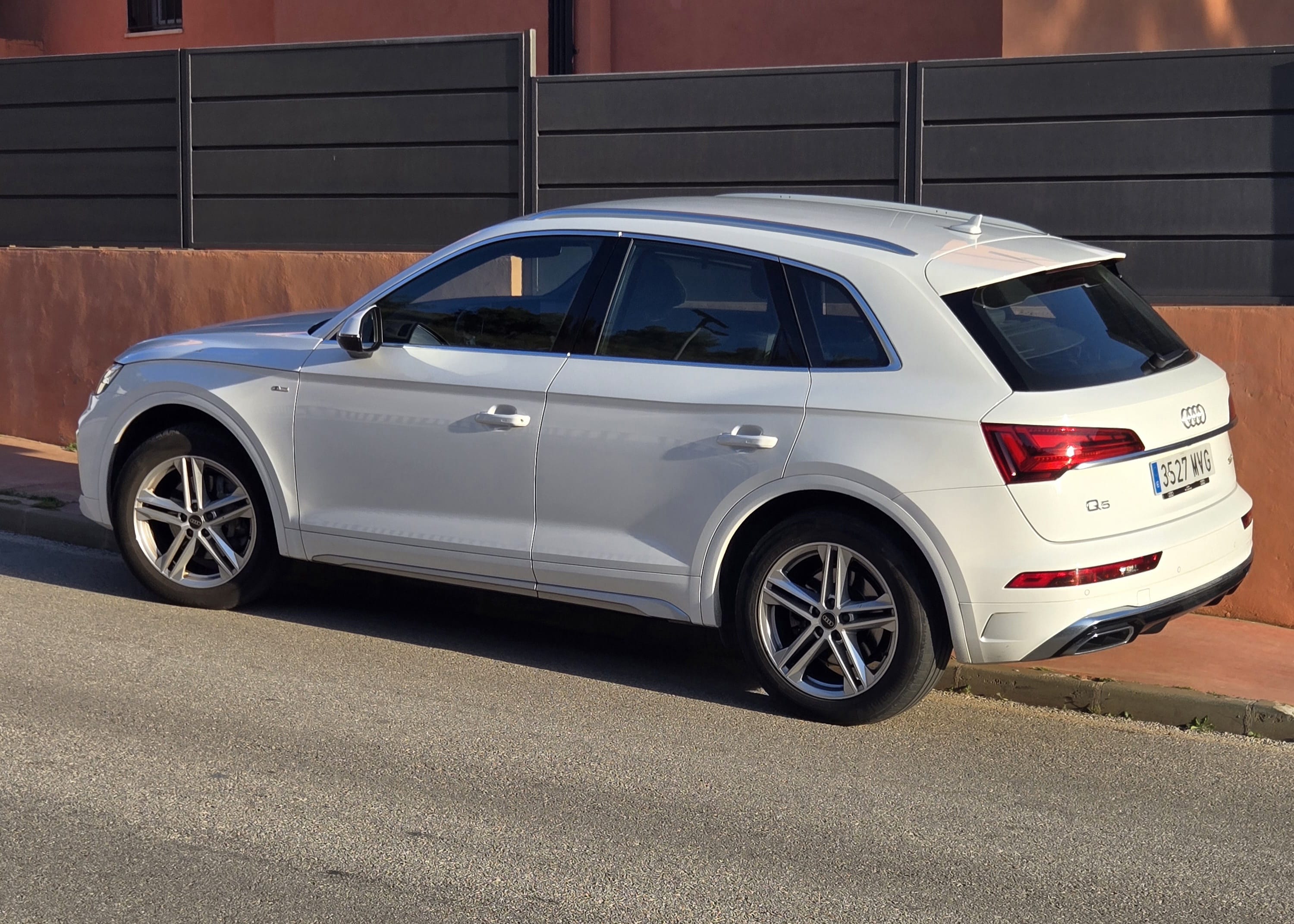 Audi Q5 con Audio Bluetooth