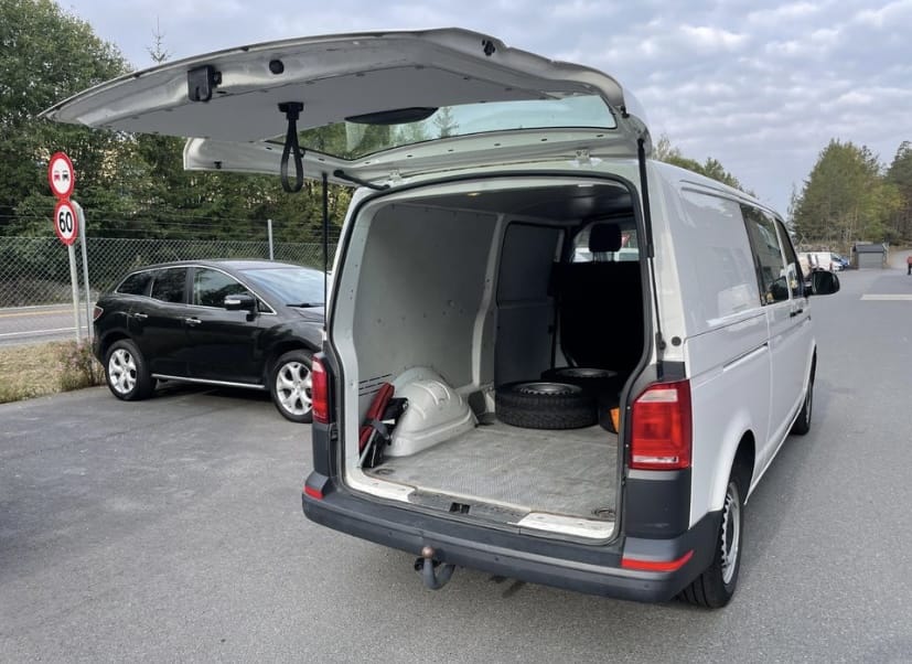 Volkswagen Transporter med Babysete