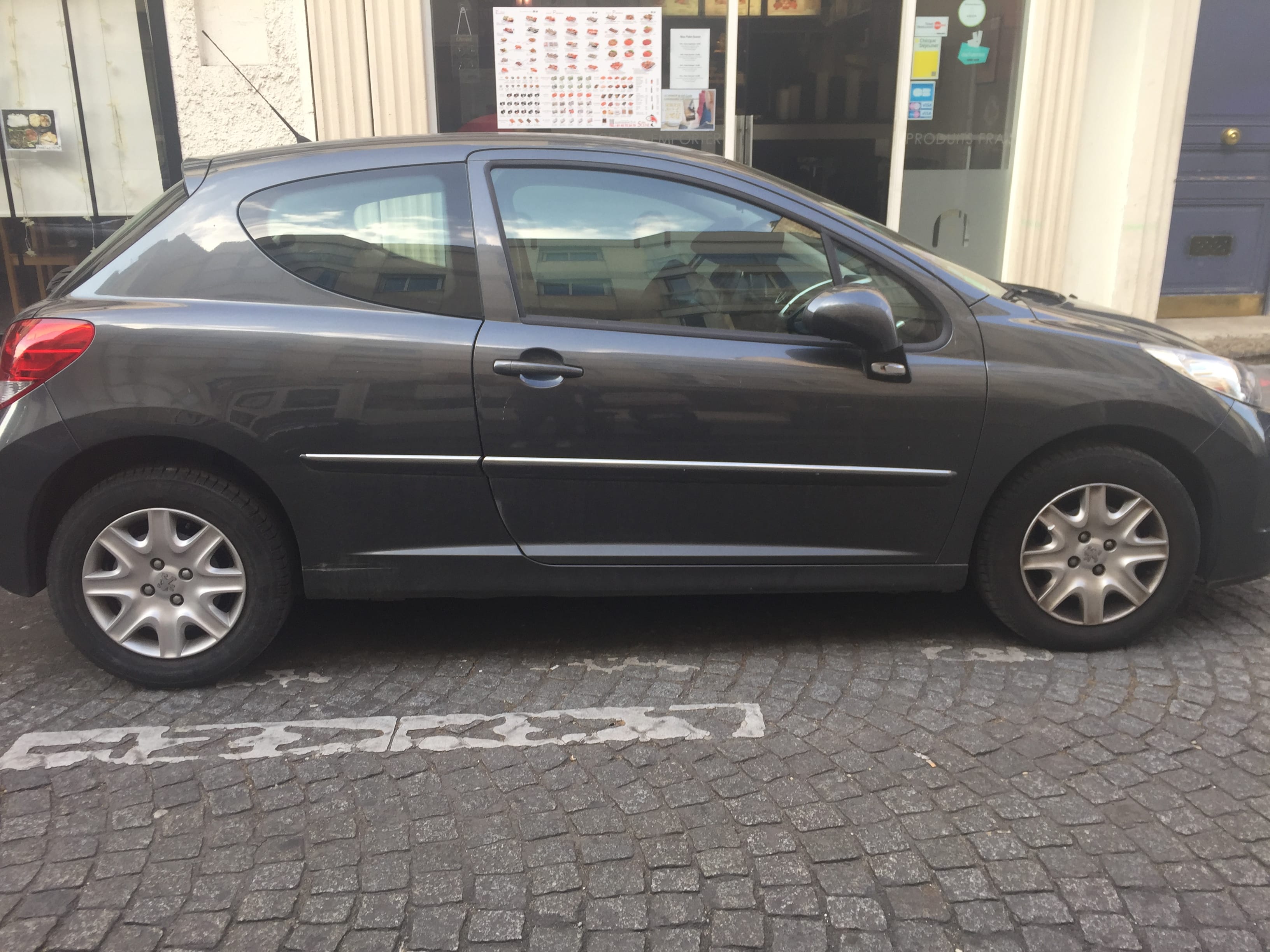 Peugeot 207, 2015, Essence 95