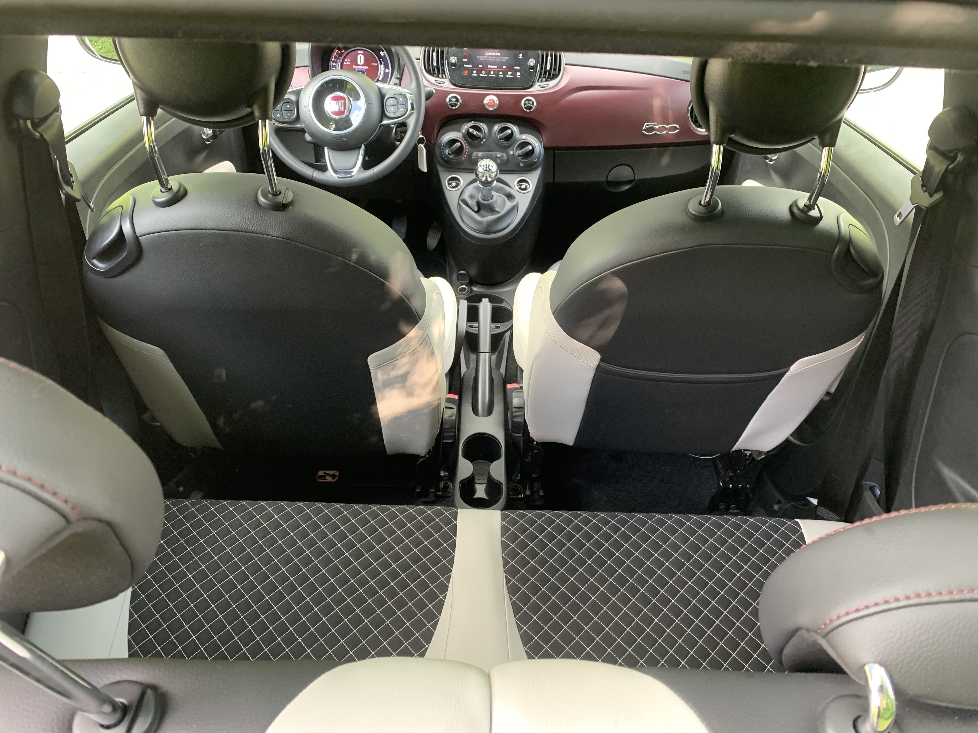 Fiat 500 Hybride Star »toit panoramique avec Apple CarPlay