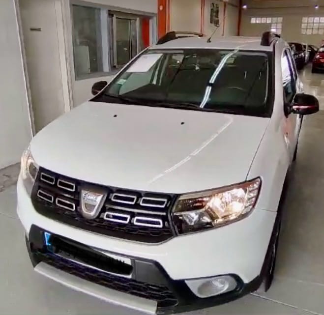 Dacia Sandero med Ryggekamera