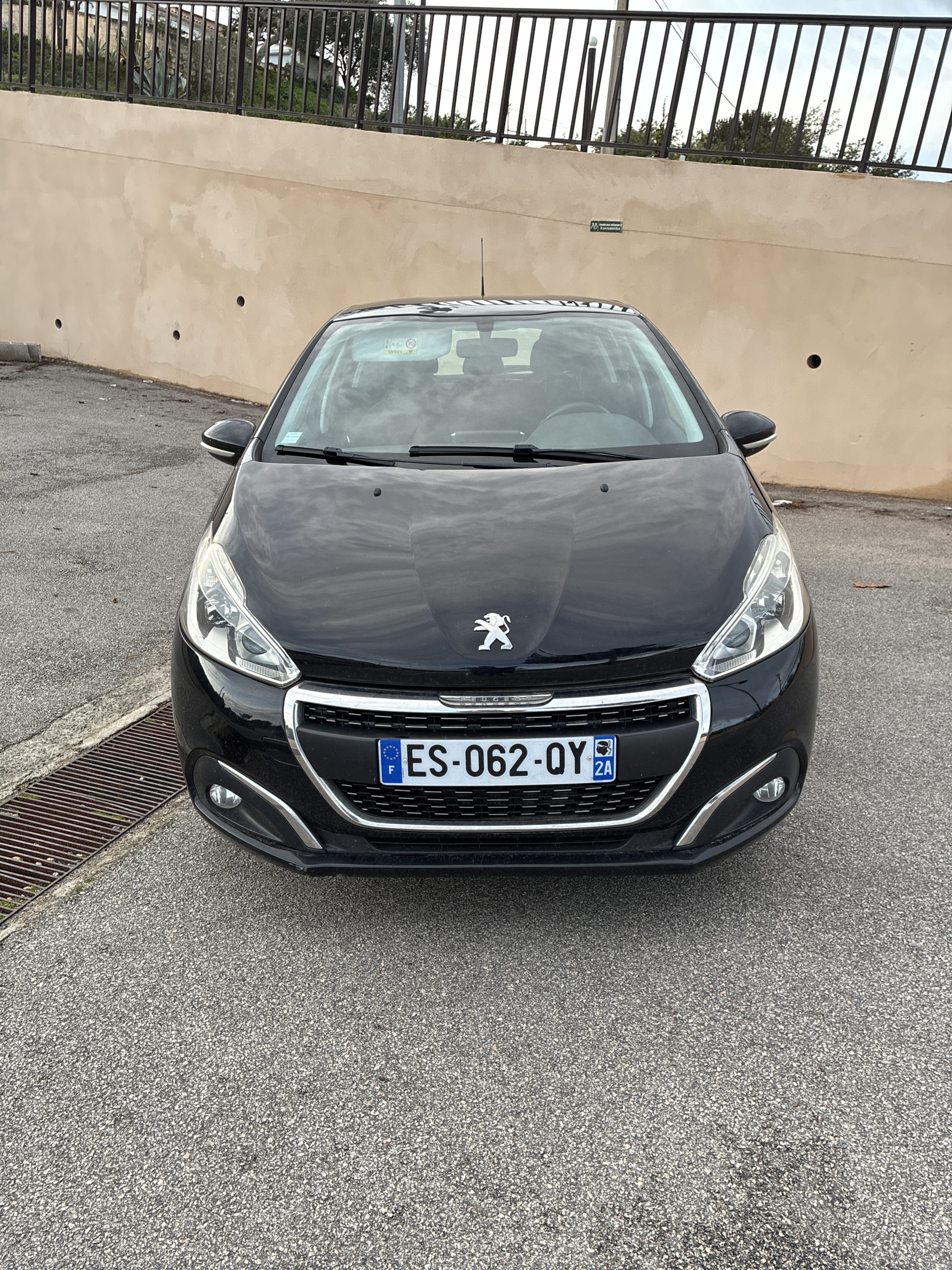 Peugeot 208, 2017, Essence 98