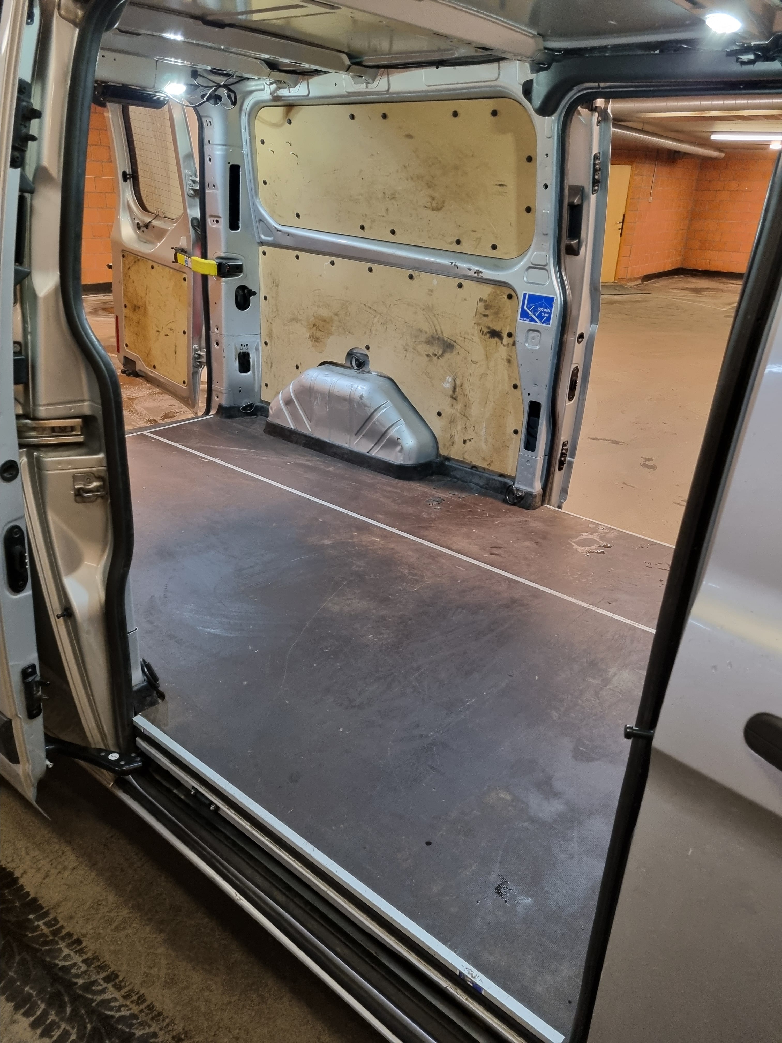 Ford Transit Custom Varebil 2.2 med Lydinngang