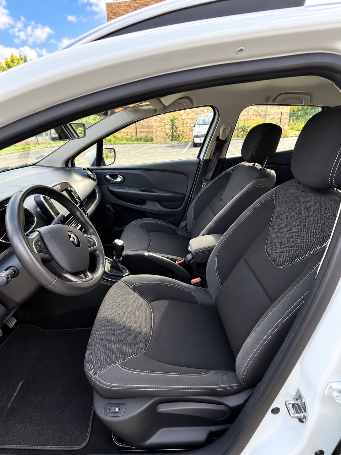 Renault Clio avec Port USB