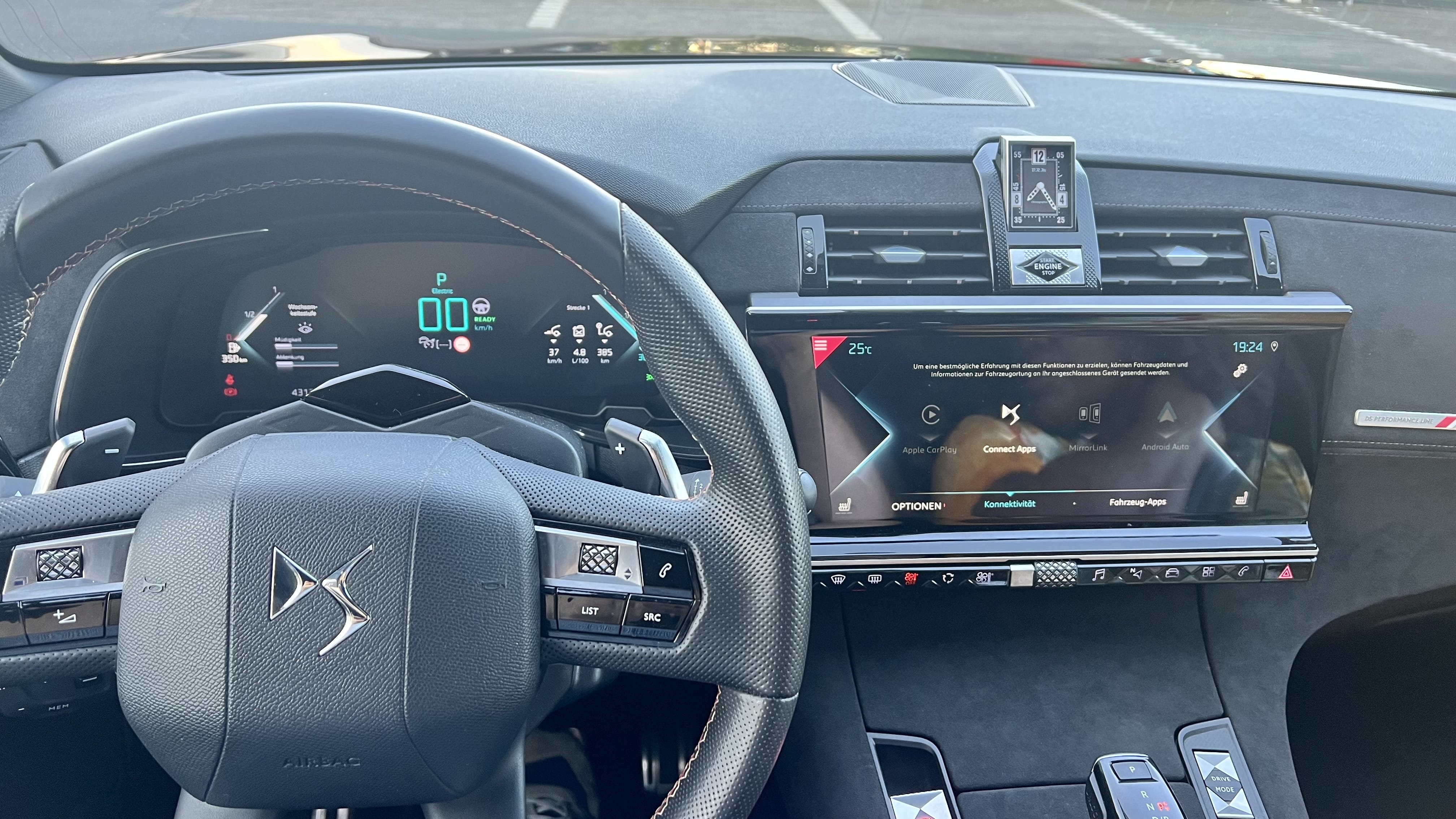 DS 7 E-TENSE Performance Line 300 PS mit Tempomat